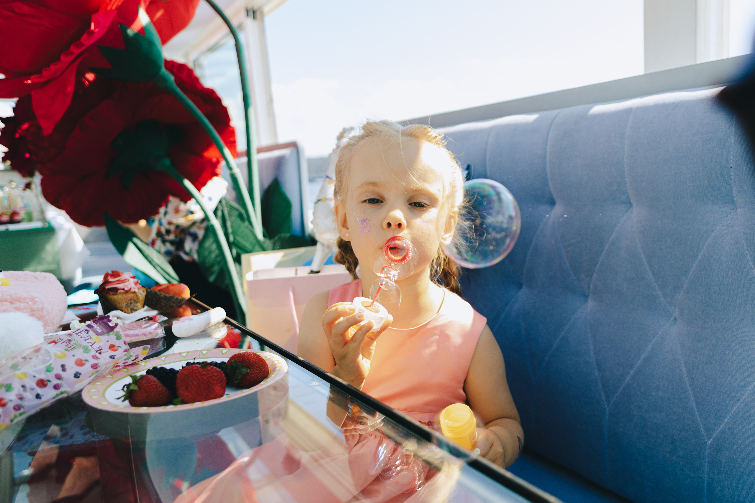 День Рождения на корабле. Фотограф в Санкт-Петербурге Виктория Безверхая