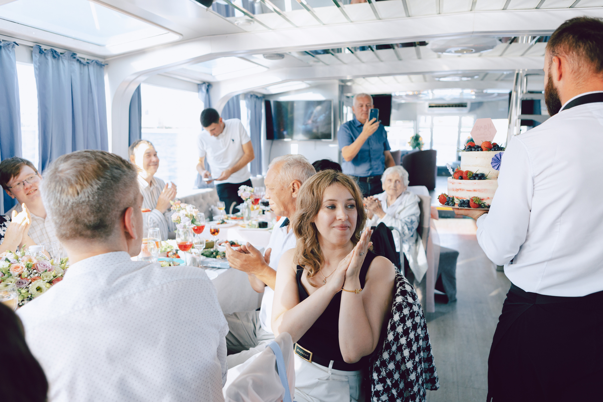 День Рождения на корабле. Фотограф в Санкт-Петербурге Виктория Безверхая