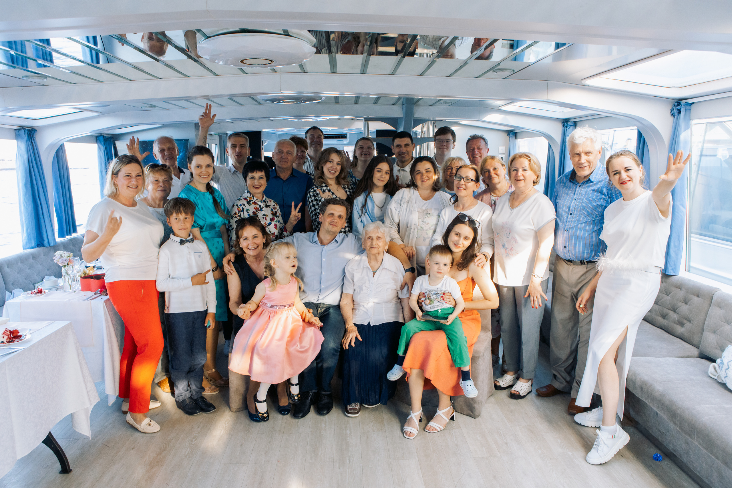 День Рождения на корабле. Фотограф в Санкт-Петербурге Виктория Безверхая