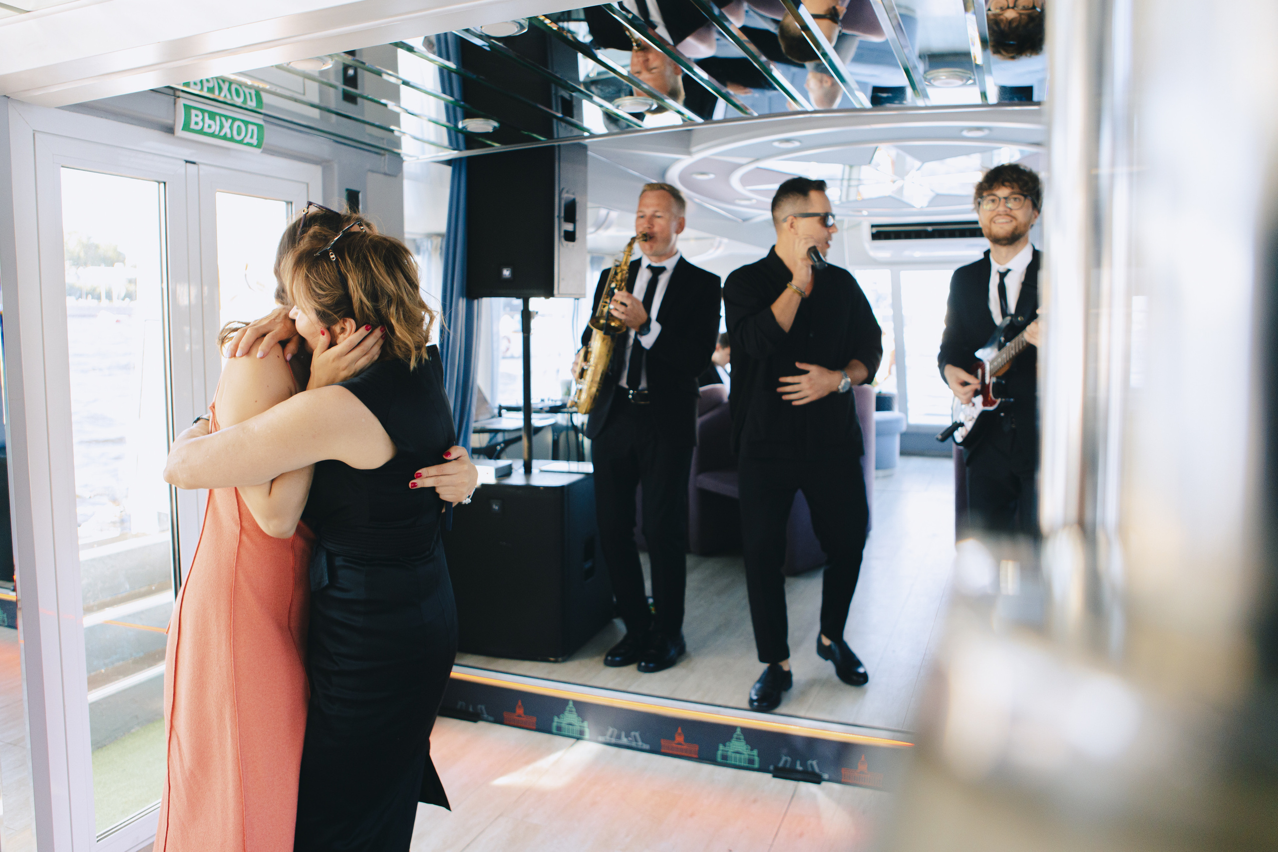 День Рождения на корабле. Фотограф в Санкт-Петербурге Виктория Безверхая