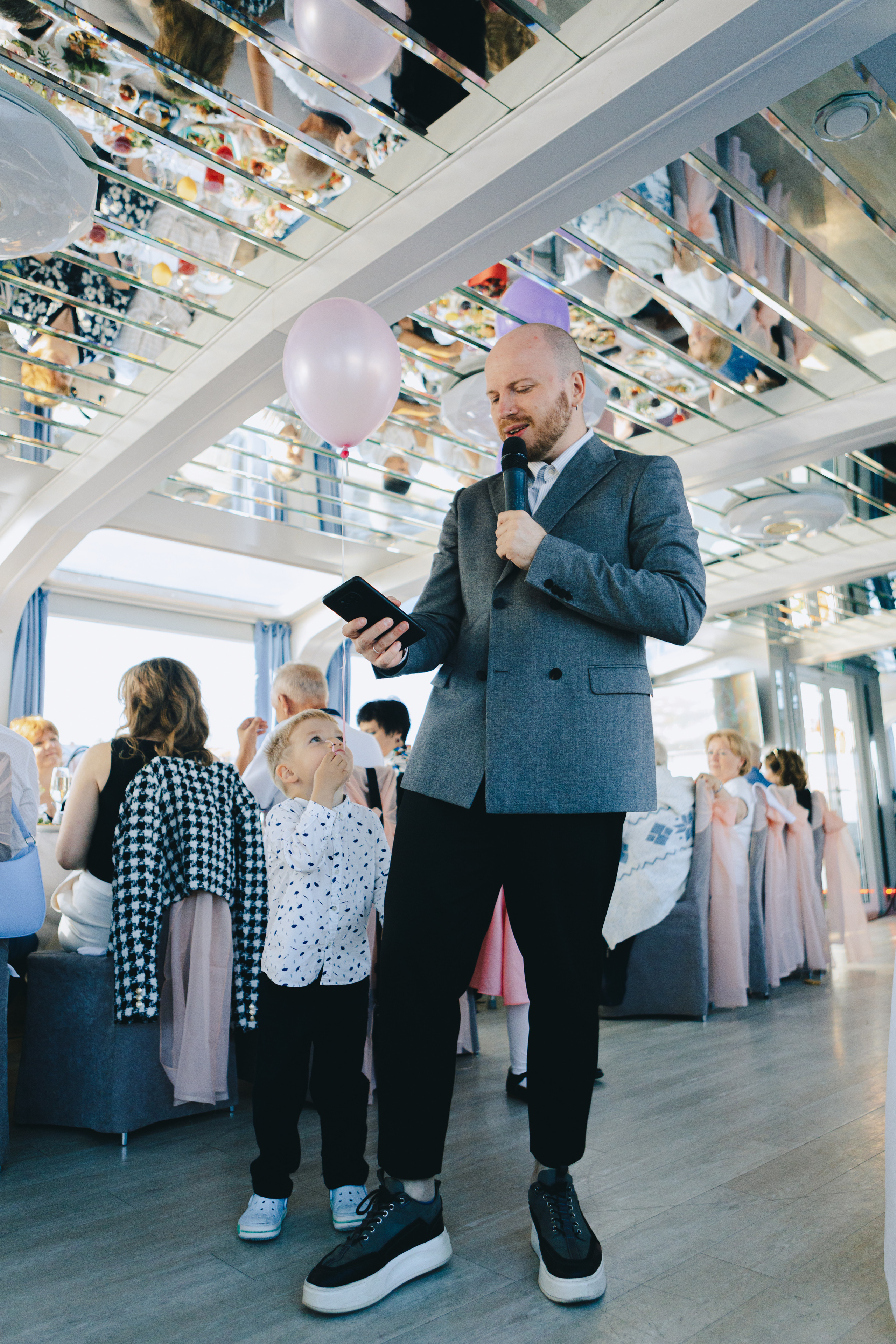 День Рождения на корабле. Фотограф в Санкт-Петербурге Виктория Безверхая