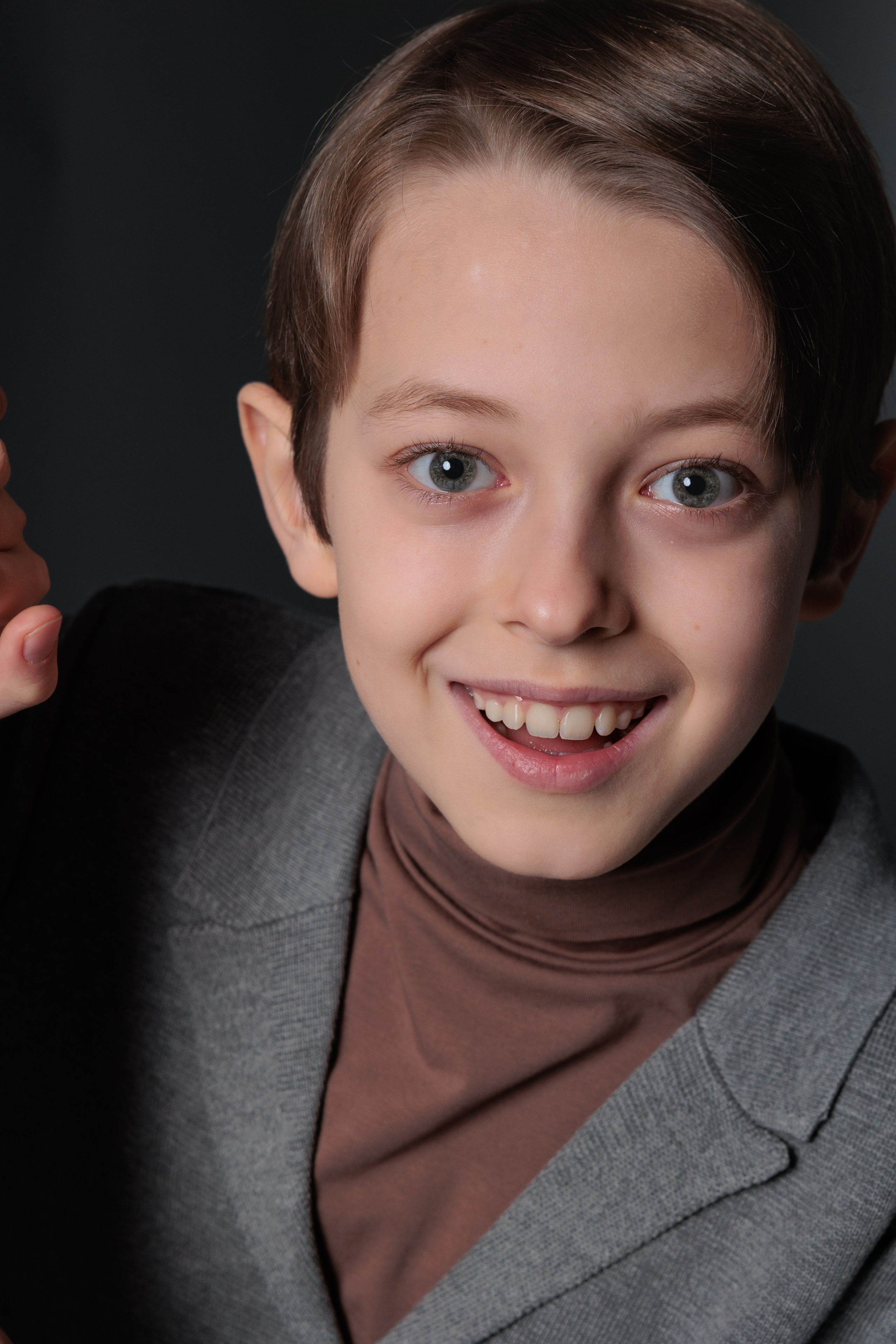 ЛЁША. Я фотограф из Москвы к Вашим услугам