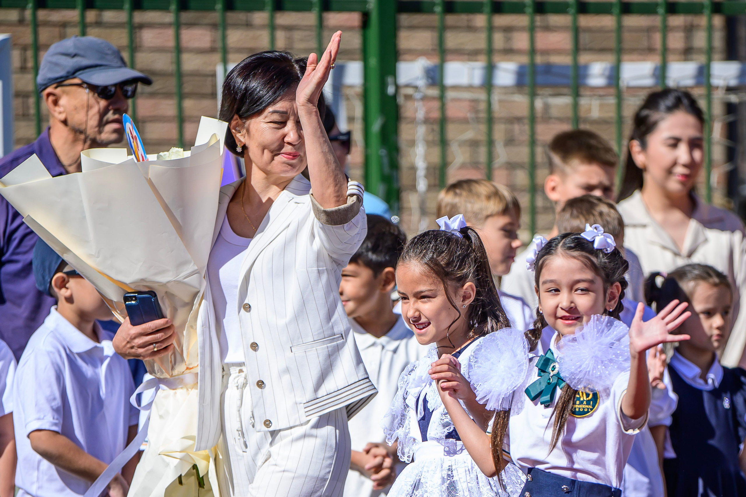 Фотосъемка мероприятия  1 Сентября в Abay International Shool. Фотограф в Алматы Егор Поленов