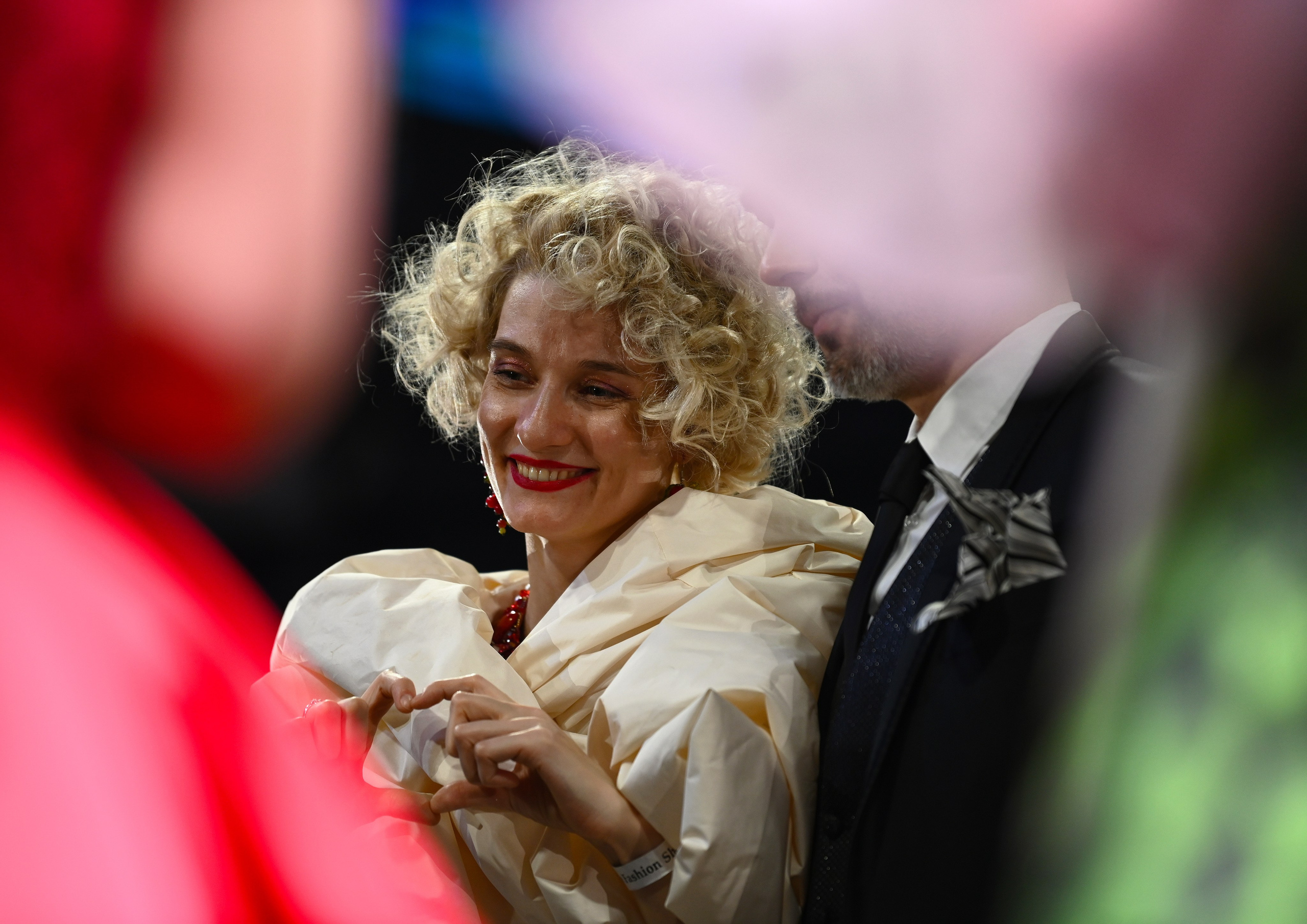 ART | FASHION | PODIUMS |SHOW