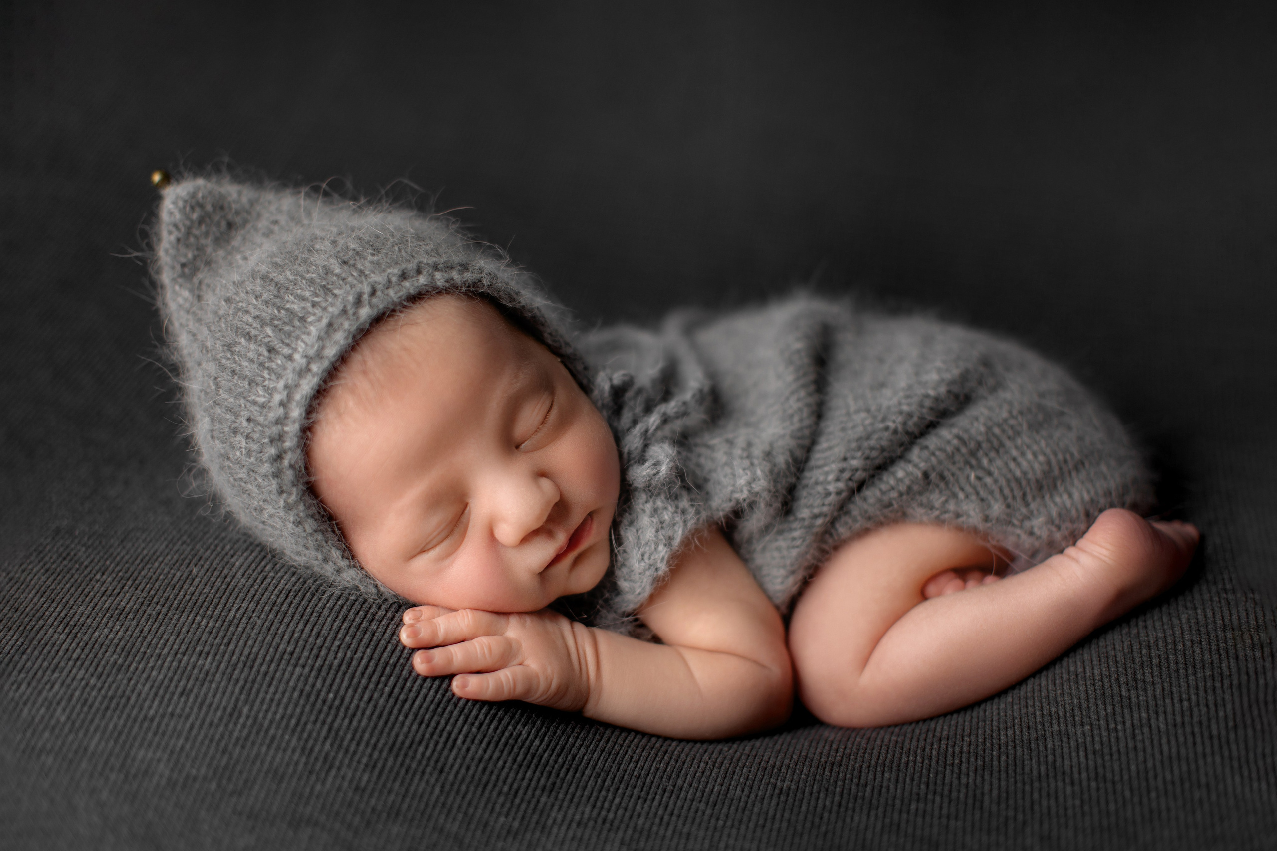 Gray. Фотограф новорожденных, семейный фотограф в Санкт-Петербурге