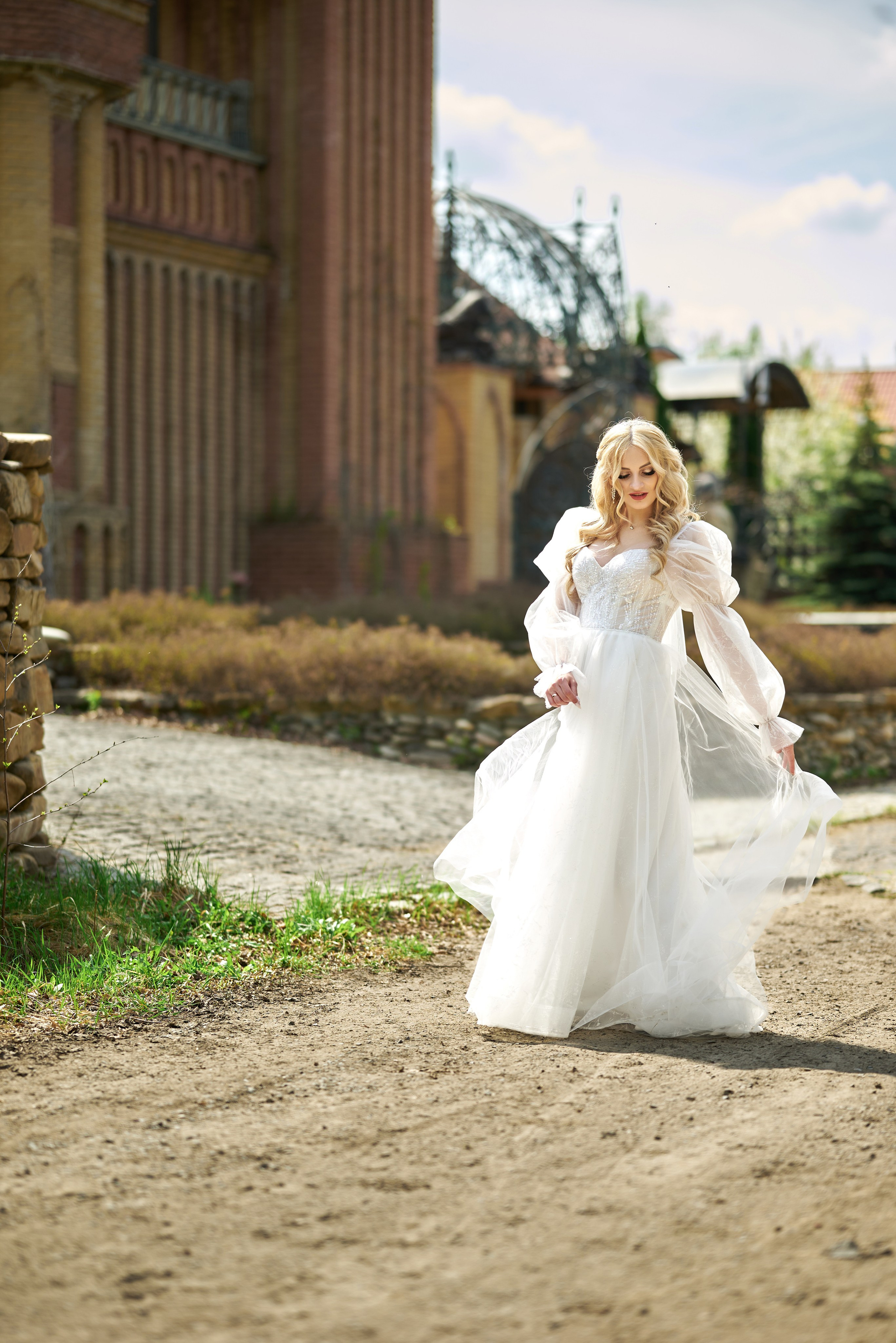 Фотограф Старый Оскол, Губкин. Свадебная фотосессия, доступная цена. Профессиональный фотограф Старый Оскол, Губкин — свадьба, венчание, крещение, юбилей и день рождения