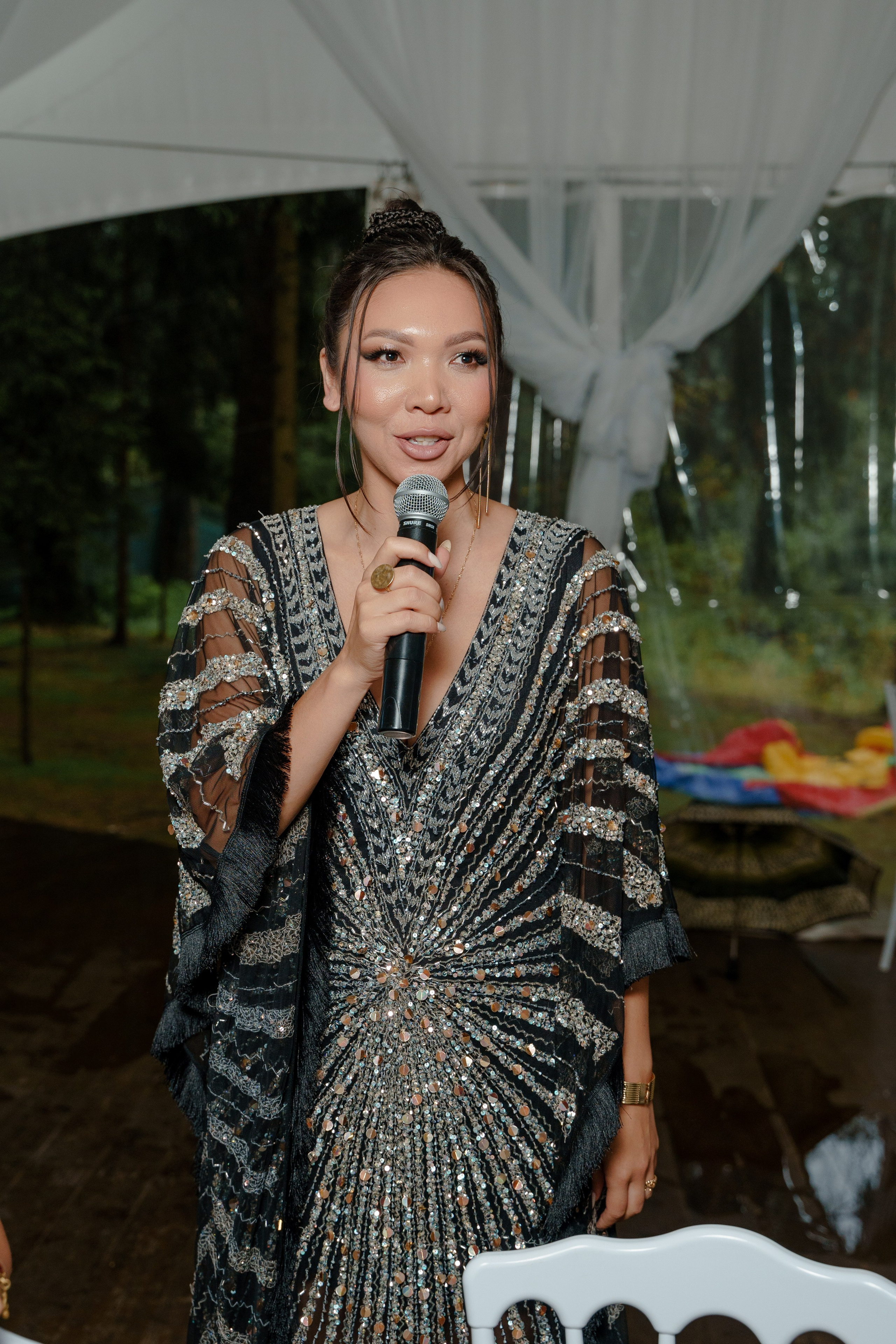 День рождения в шатре на водохранилище. Репортажный фотограф Москва Сергей Дружинин