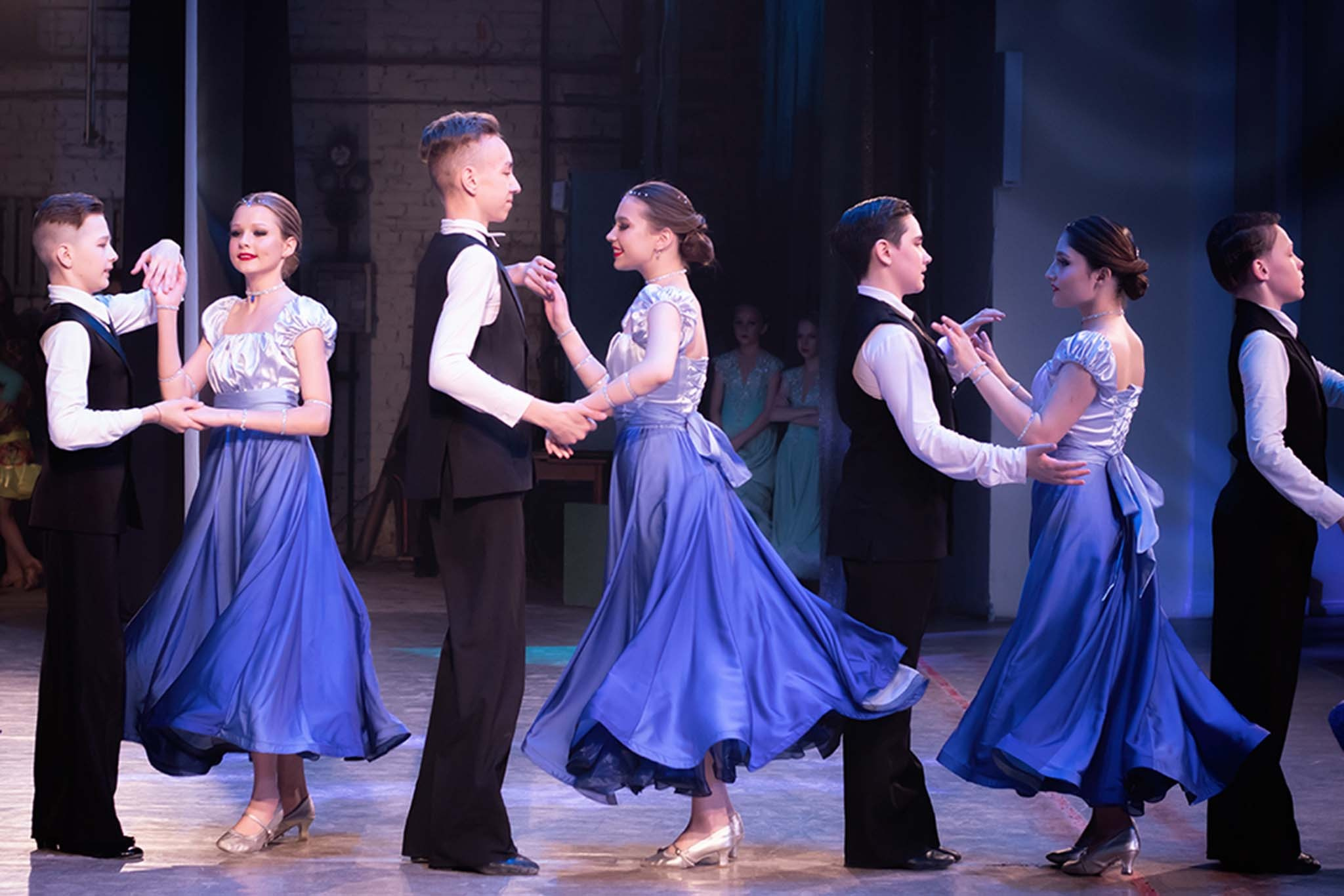 Выступление Анжелы и Руслана. Репортажный Фотограф