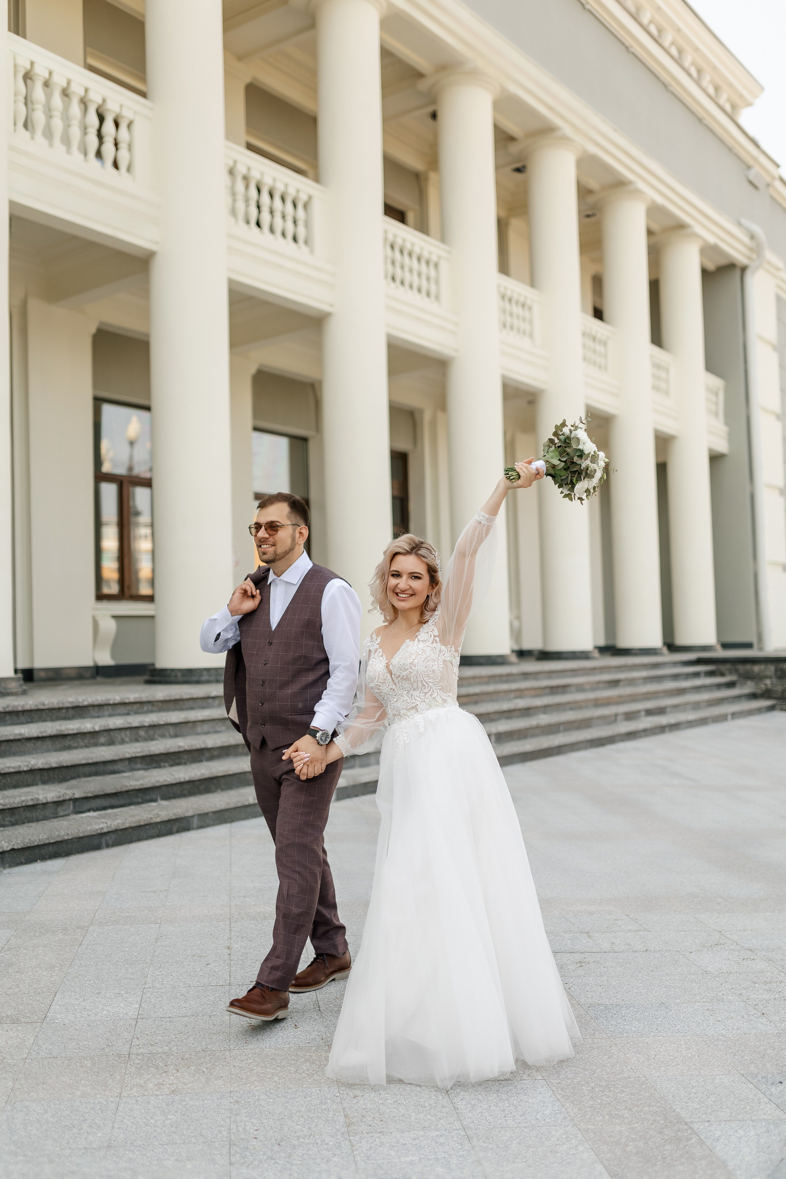 Максим и Юля. Дом офицеров. Свадебный фотограф в Хабаровске