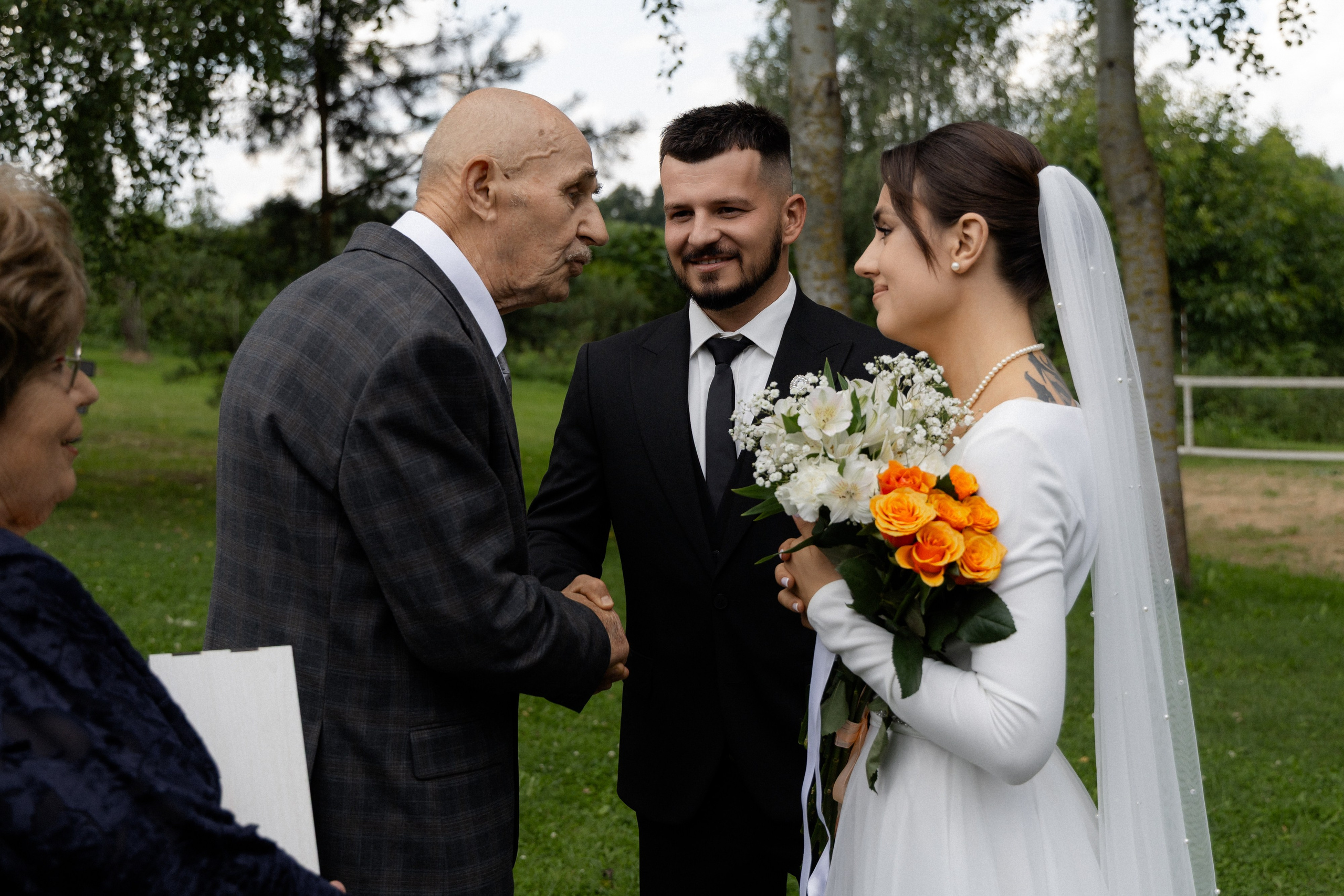 Свадебная фотосессия в агроусадьбе Лабодянка в Минске. Свадебный фотограф в Минске/Беларуси Сергей Спиридонов