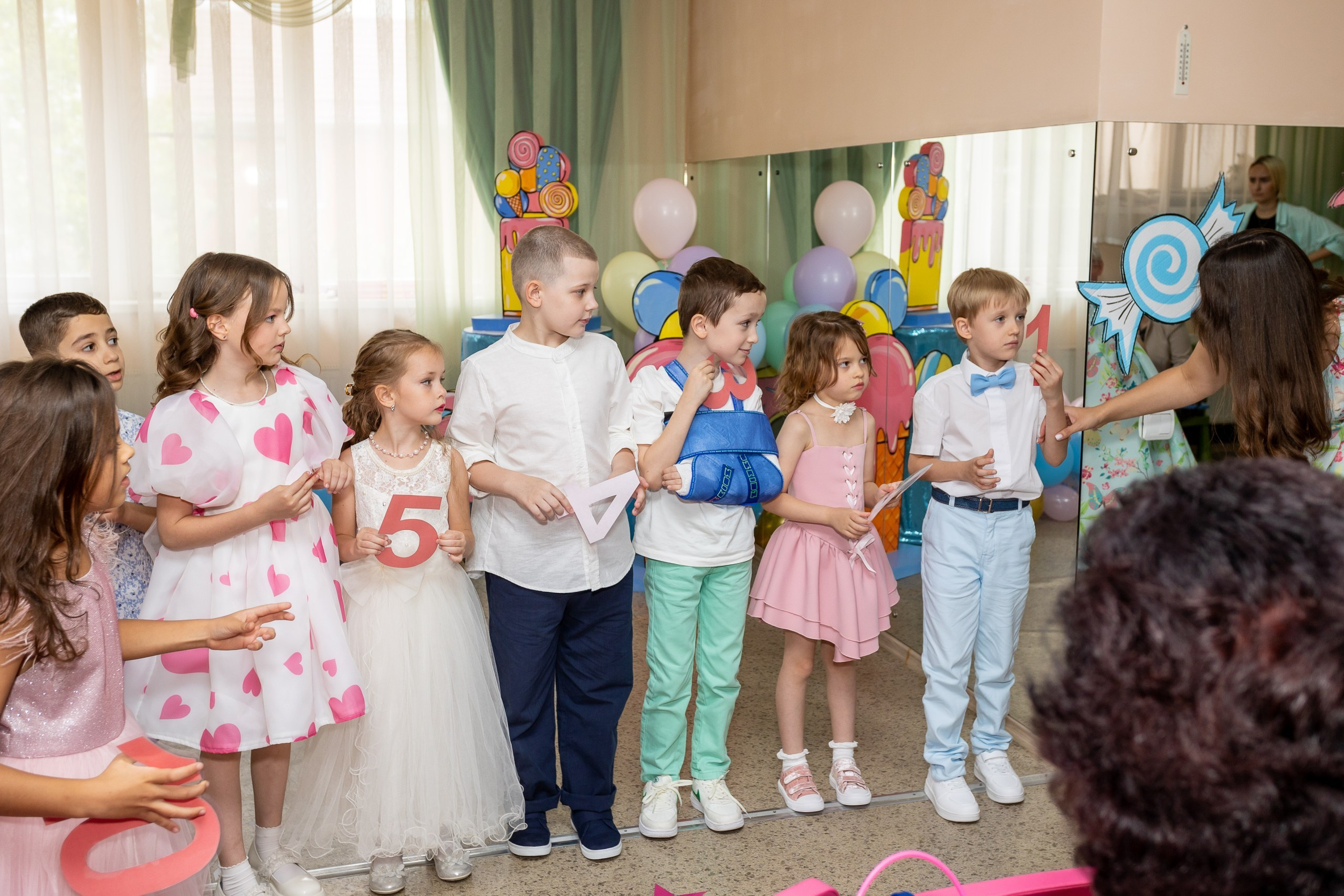 Выпускной Детский сад, 2 часа, 8000. Выпускные альбомы Майкоп, Краснодар Елена Золотарева