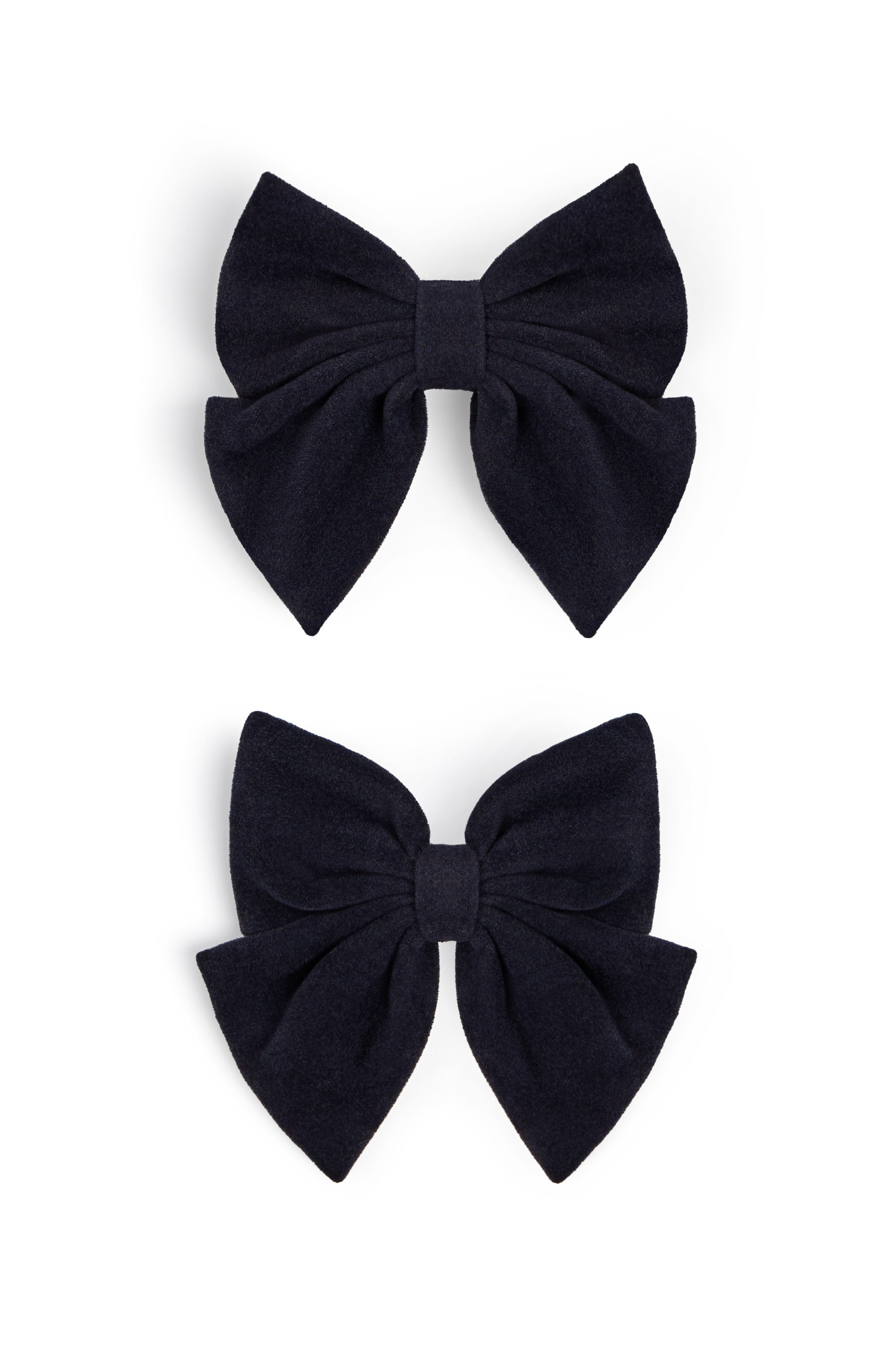 Съемка оджеды Москва. Предметный фотограф в Москве Дарья Радькович