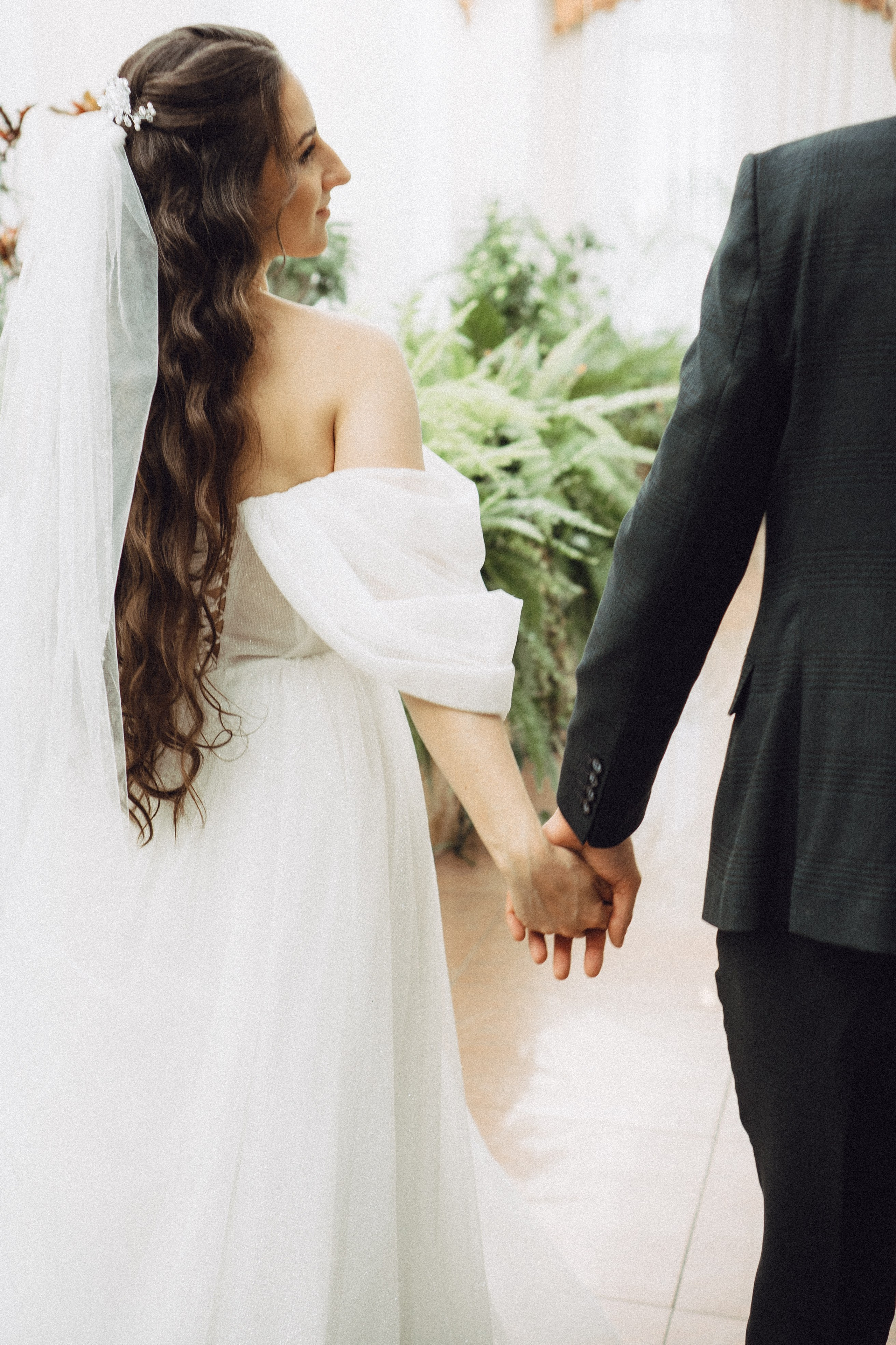 СВАДЕБНАЯ СЬЕМК В ПАРКЕ 300-ЛЕТИЯ. Профессиональный фотограф, Санкт-Петербург — Виктория Богомолова