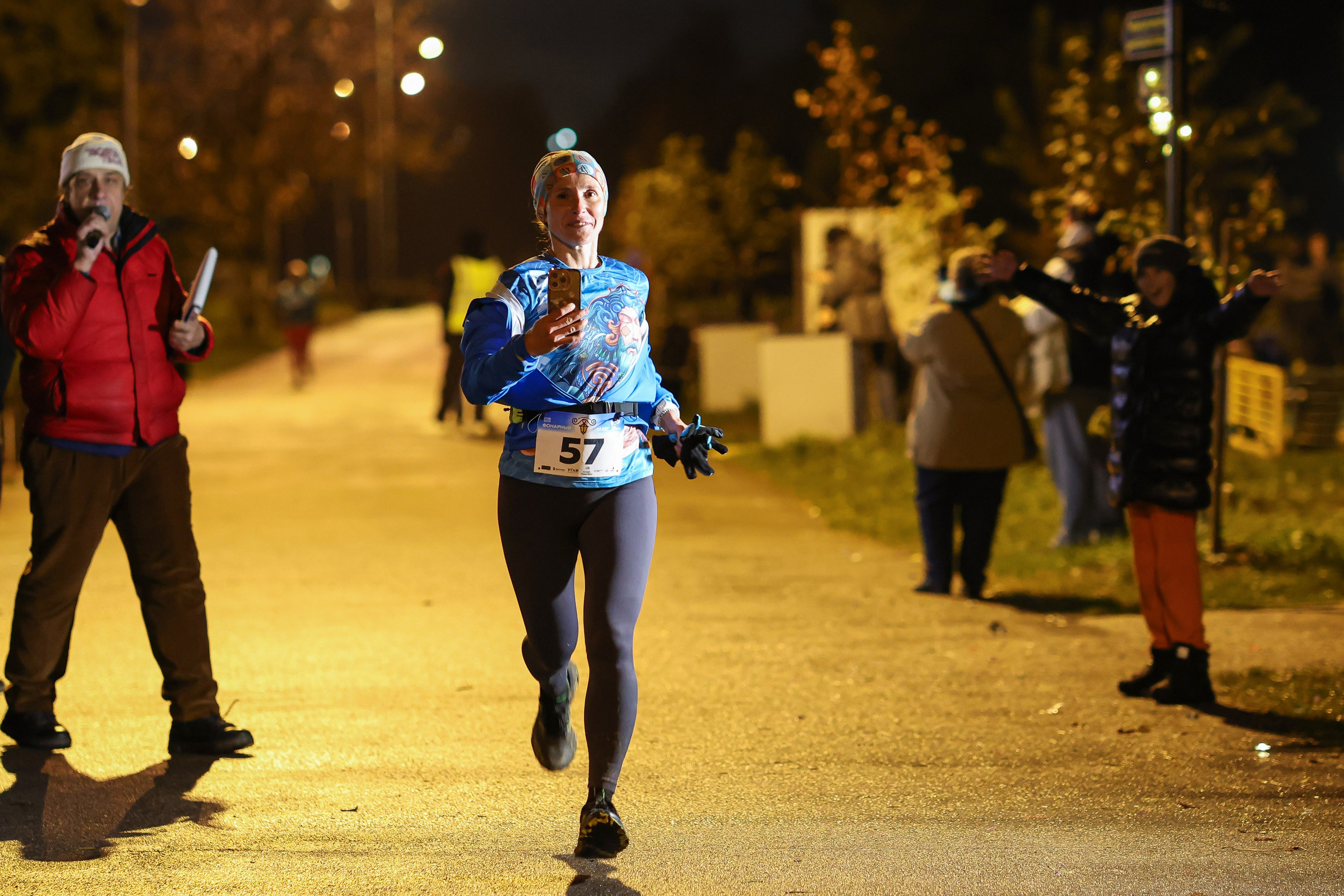 Фонарный забег, г. Долгопрудный, 27.09.25. Фотограф Сергей Ловкий