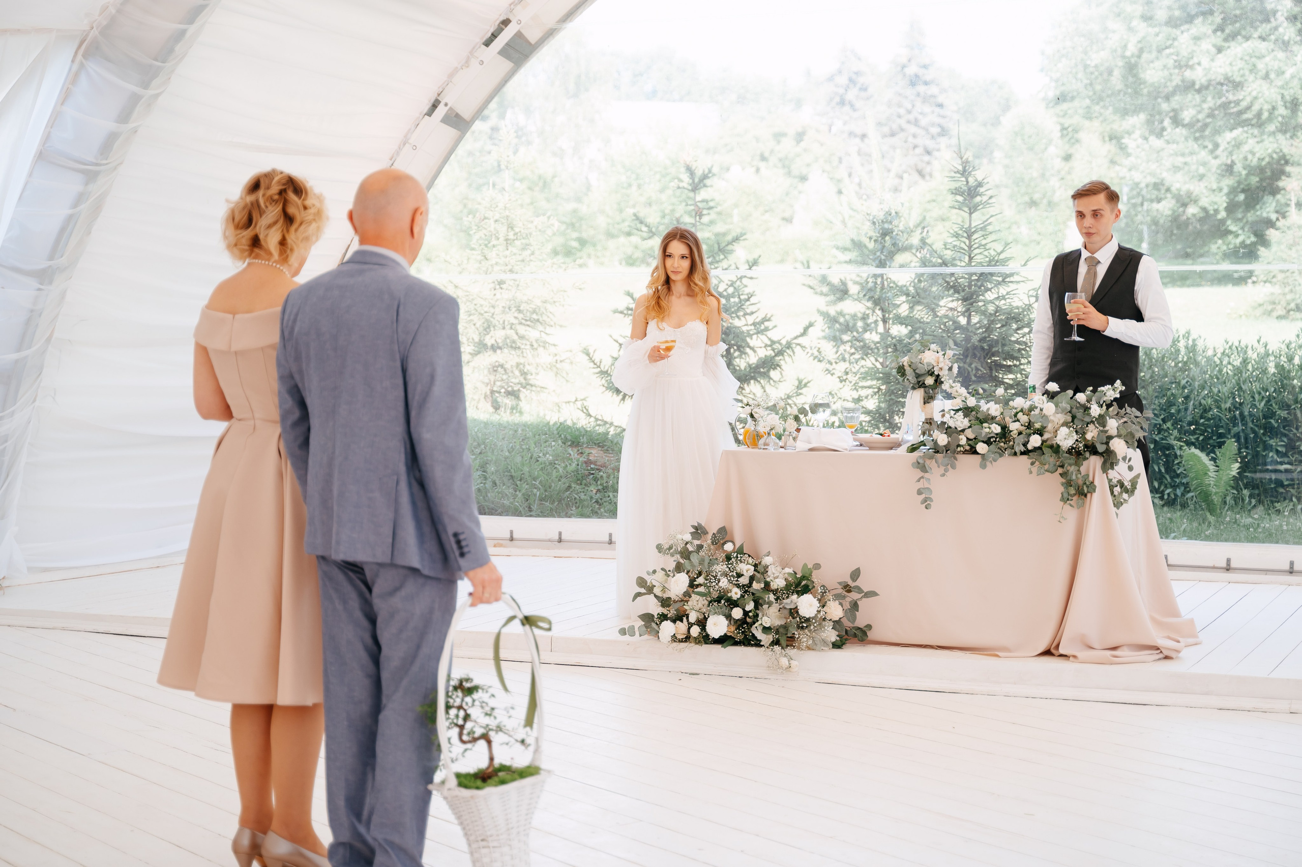 Свадьба загородом в Москве