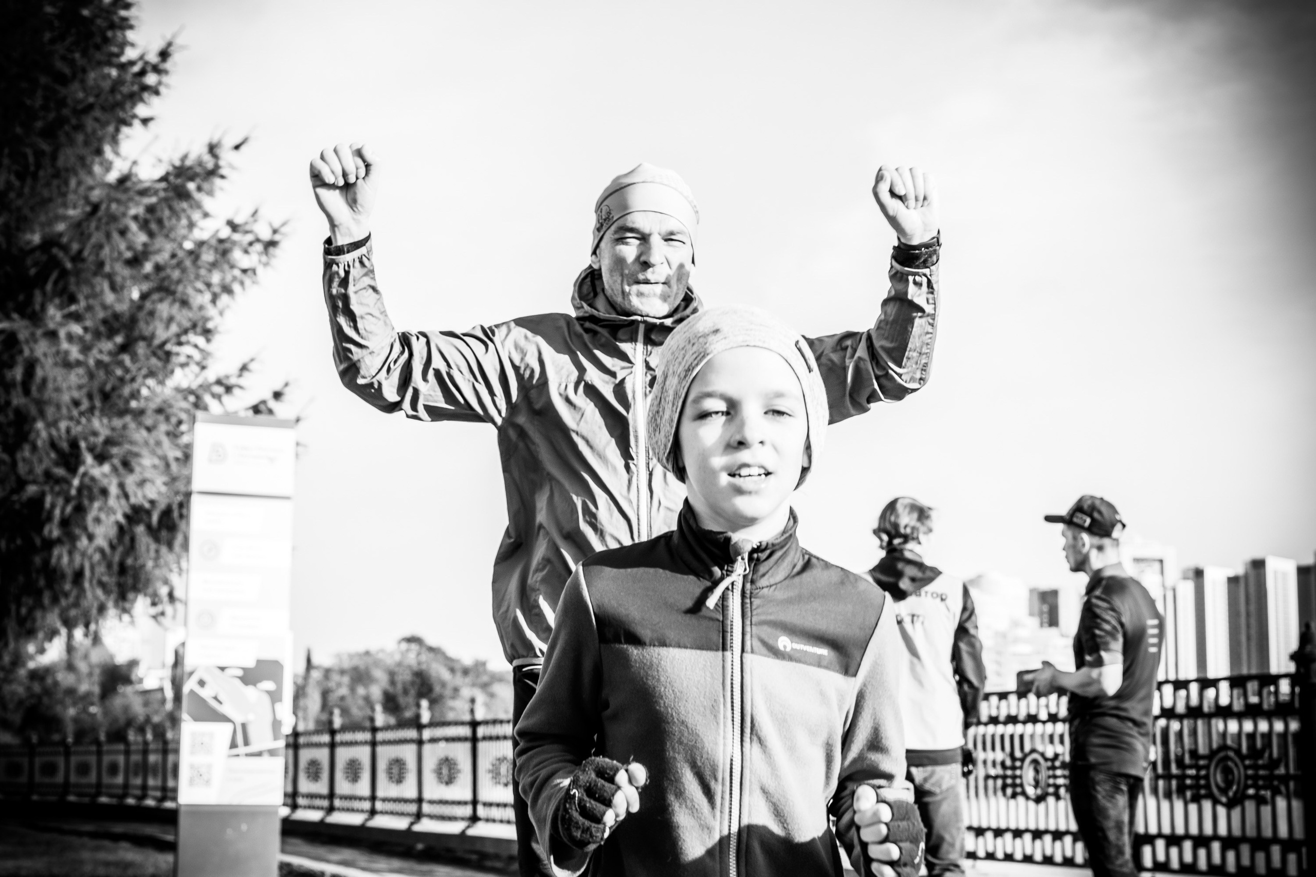 Слава где фотки?