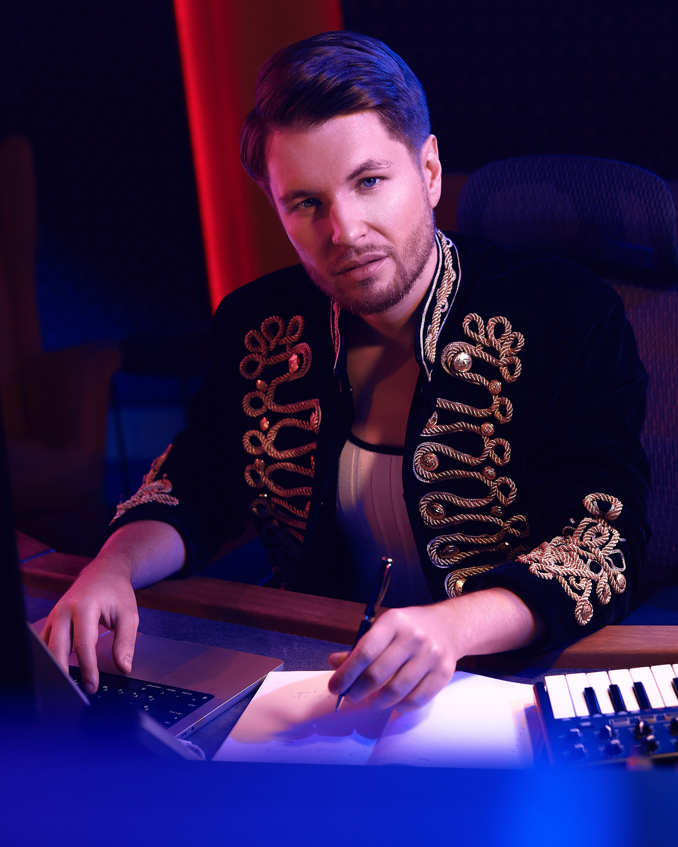 NIK RIIN. Рекламный, Fashion и имиджевый фотограф Михаил Чащин