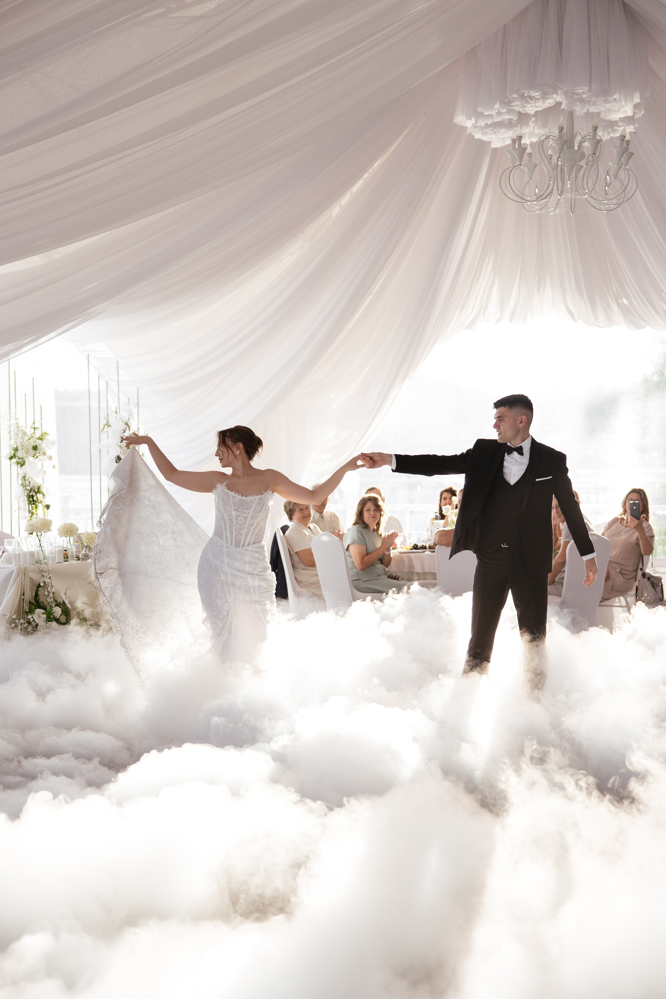 тяжелый дым в шатре