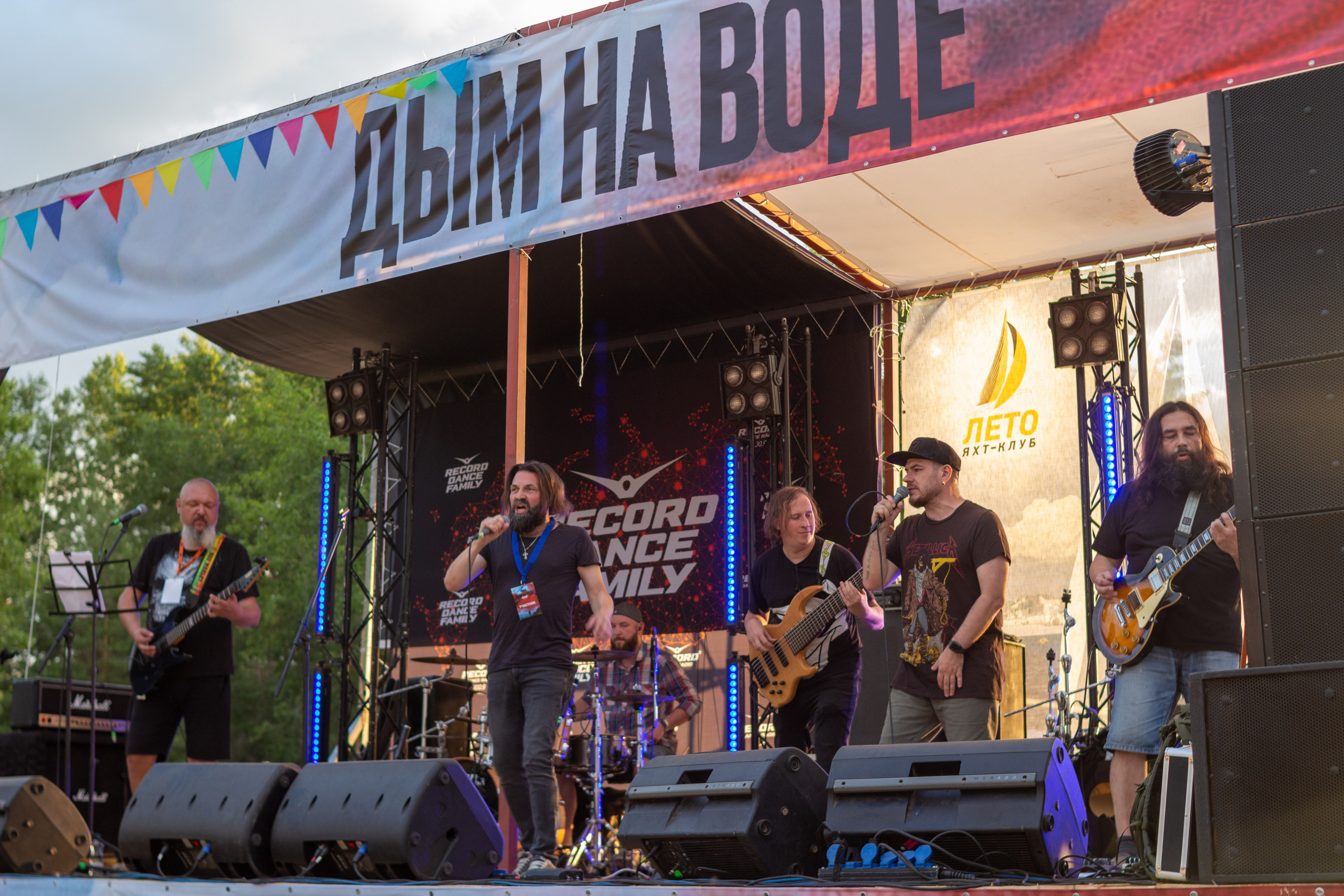 Дым на воде 2.07.22. Репортажный фотограф Дмитрий (Нижний Новгород)