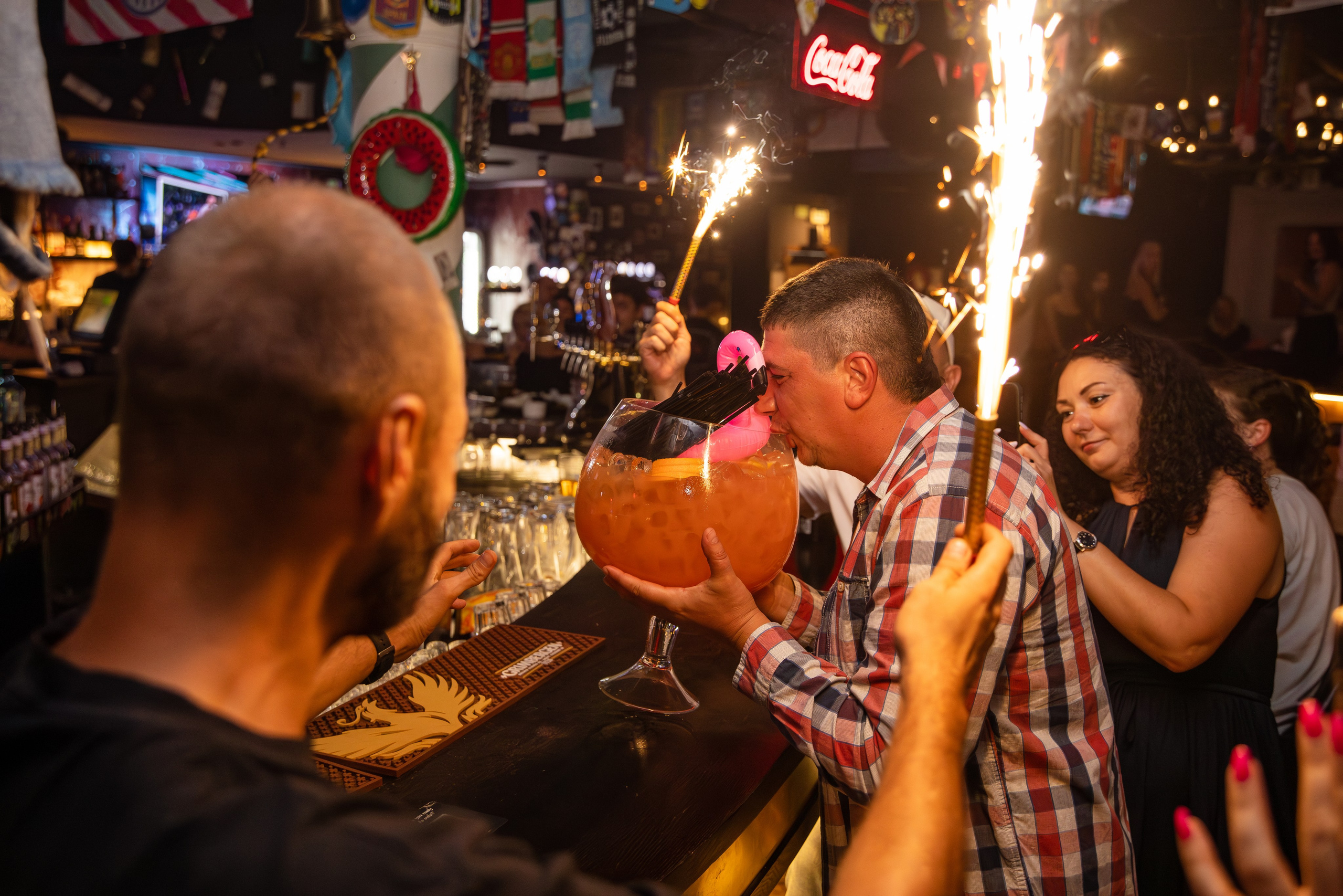 Паб 12. Репортажный фотограф Минск ❘ Костецкий Илья ❘ Беларусь