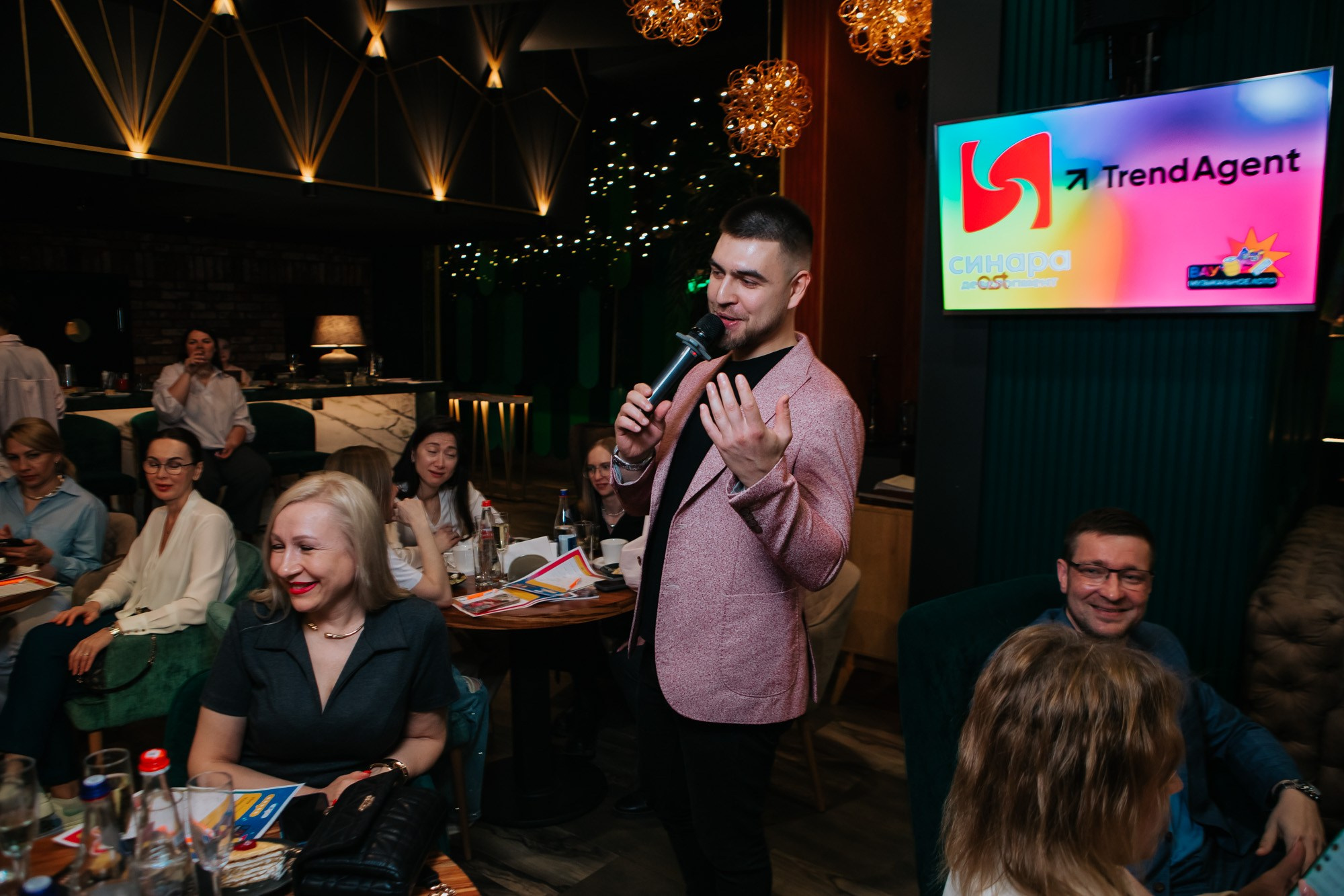 Синара в P’yano. Свадебный и репортажный фотограф в Екатеринбурге и Сухом Логу