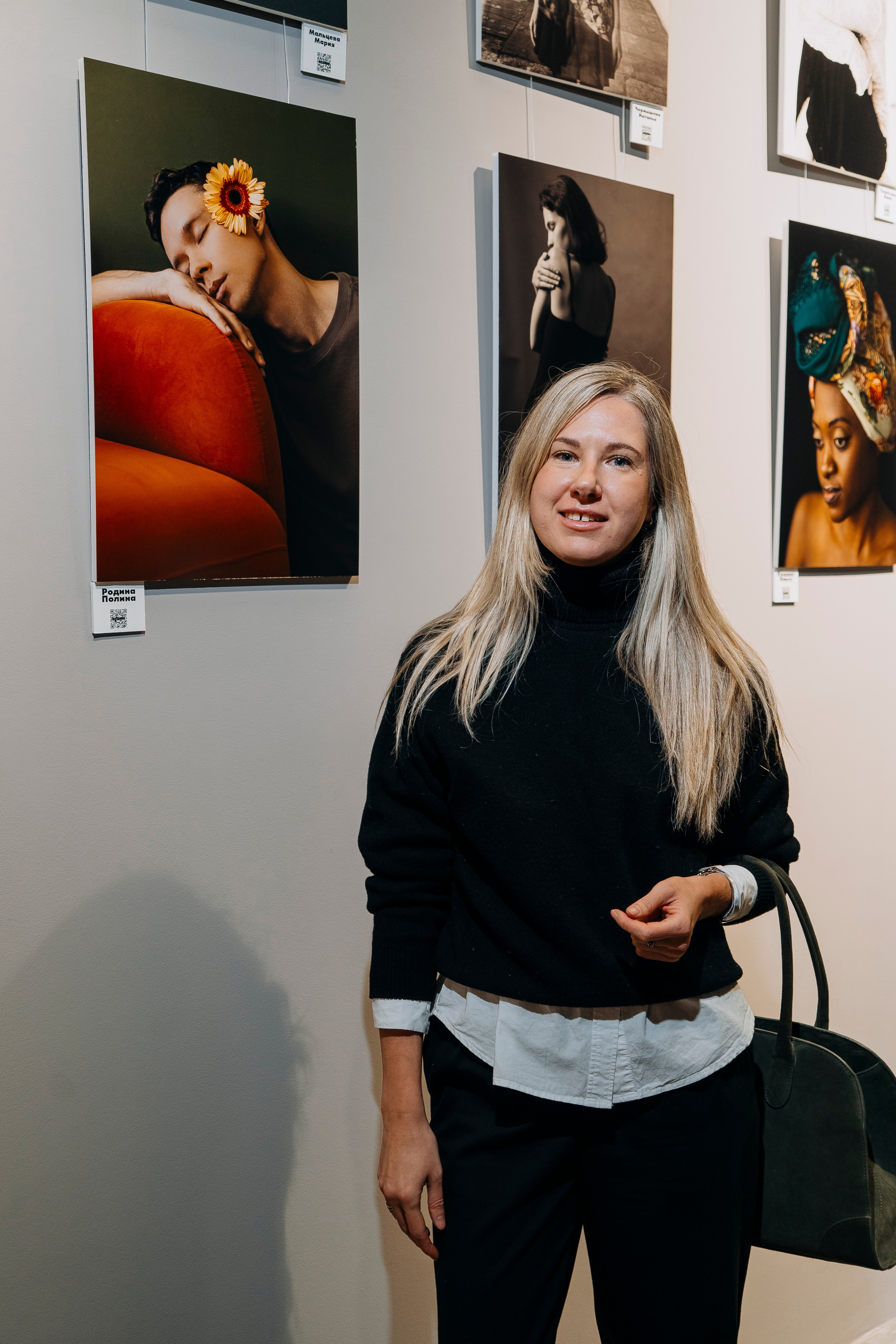 Вернисаж фотовыставки MFamilia «Гармония различий». Организация фотовыставок в Петербурге и Москве, MFamilia (МФамилия)