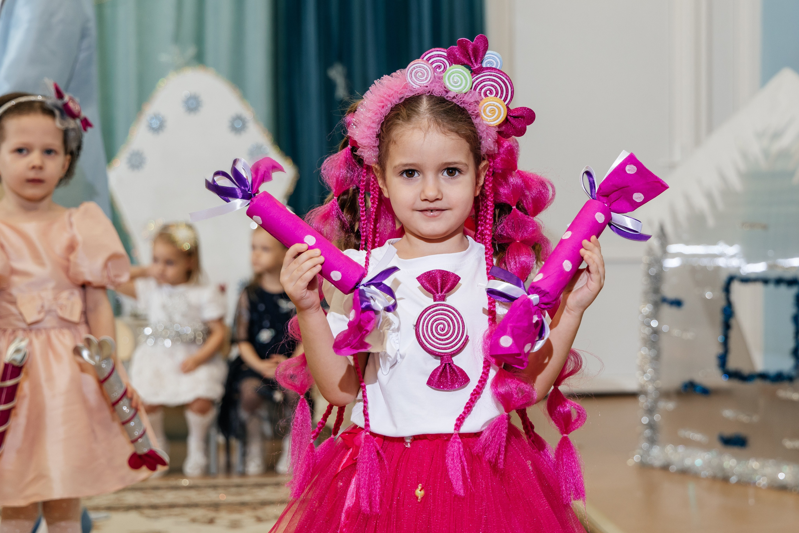 Детские сады и школы. Photograph Svetlana Volkova