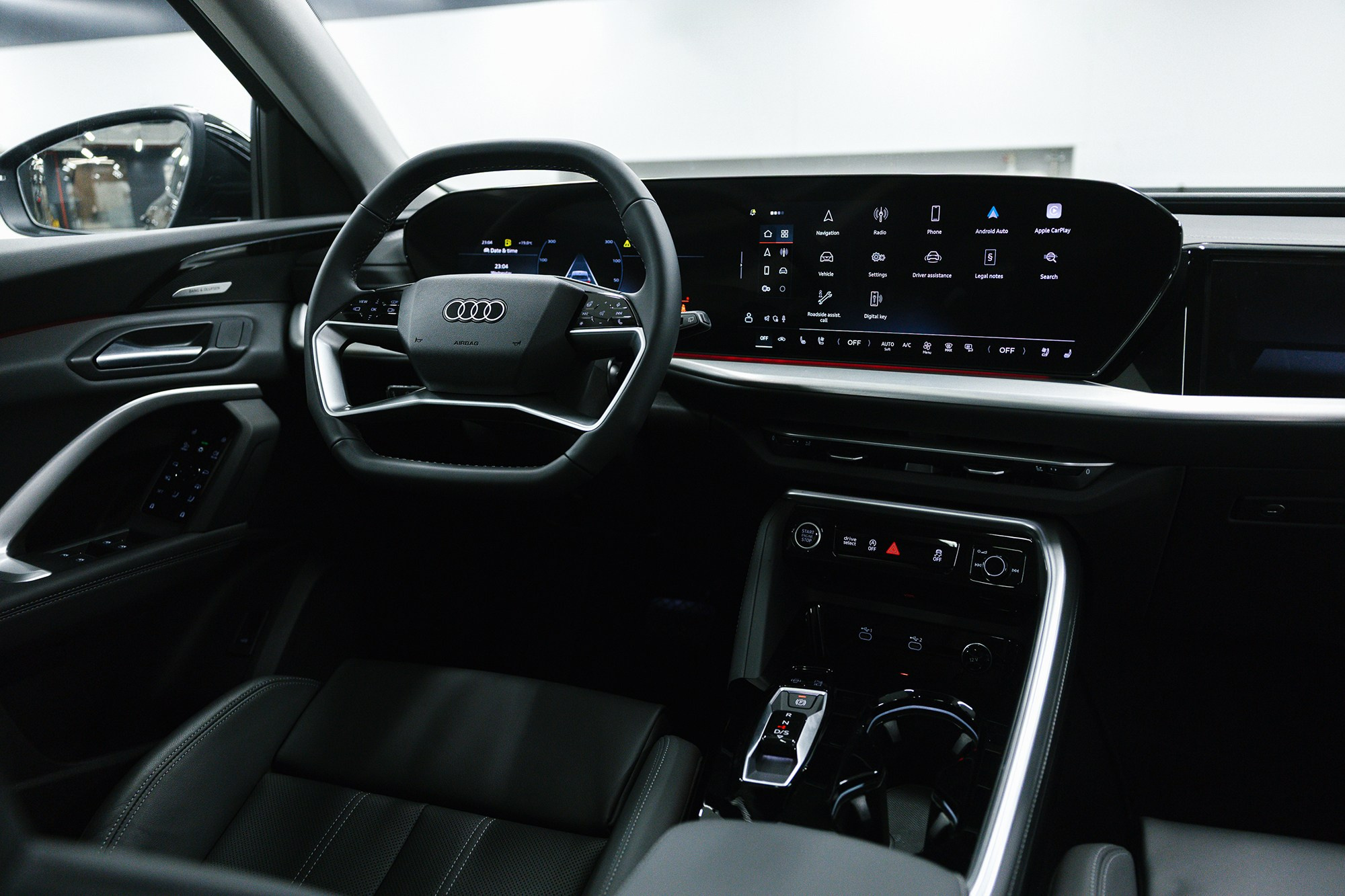 Audi Q5 Sportback 40 TFSI 2.0 quattro S tronic (204 л. с.). Автосалон «Х-Авто»