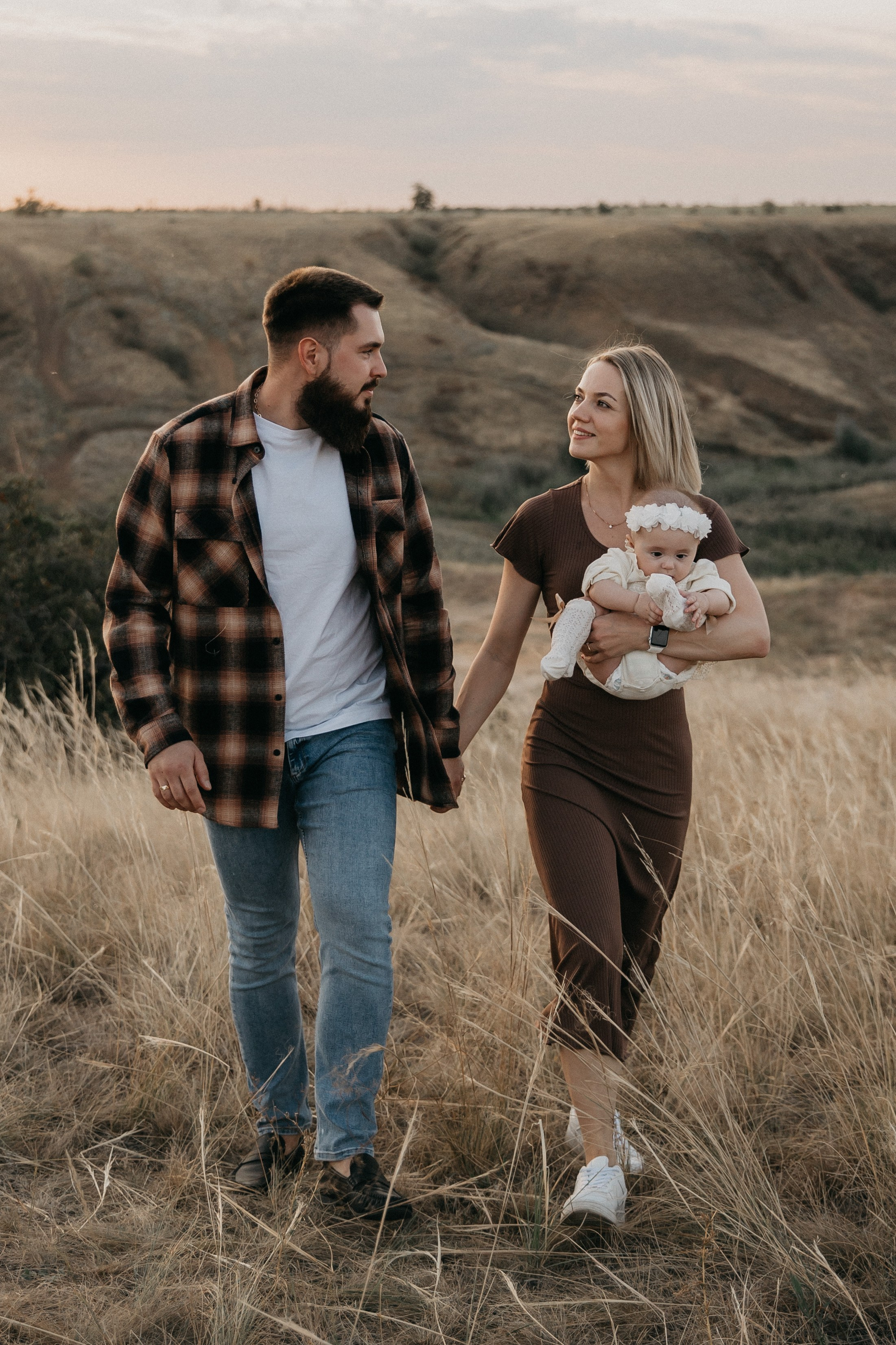 Антон+Настя+Ульяна. Свадебный и семейный фотограф в Волгограде Галина Микитинская