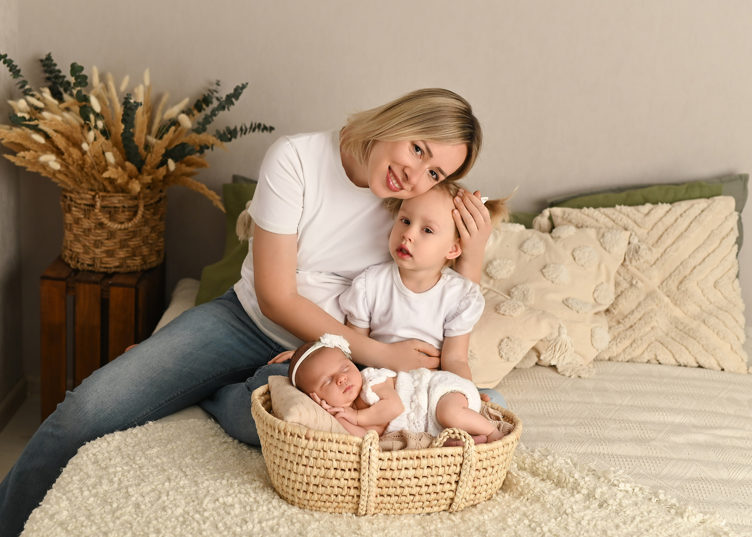 Лайфстайл с элементами ньюборн. Фотограф новорождённых малышей в Краснодаре Татьяна Нагорная