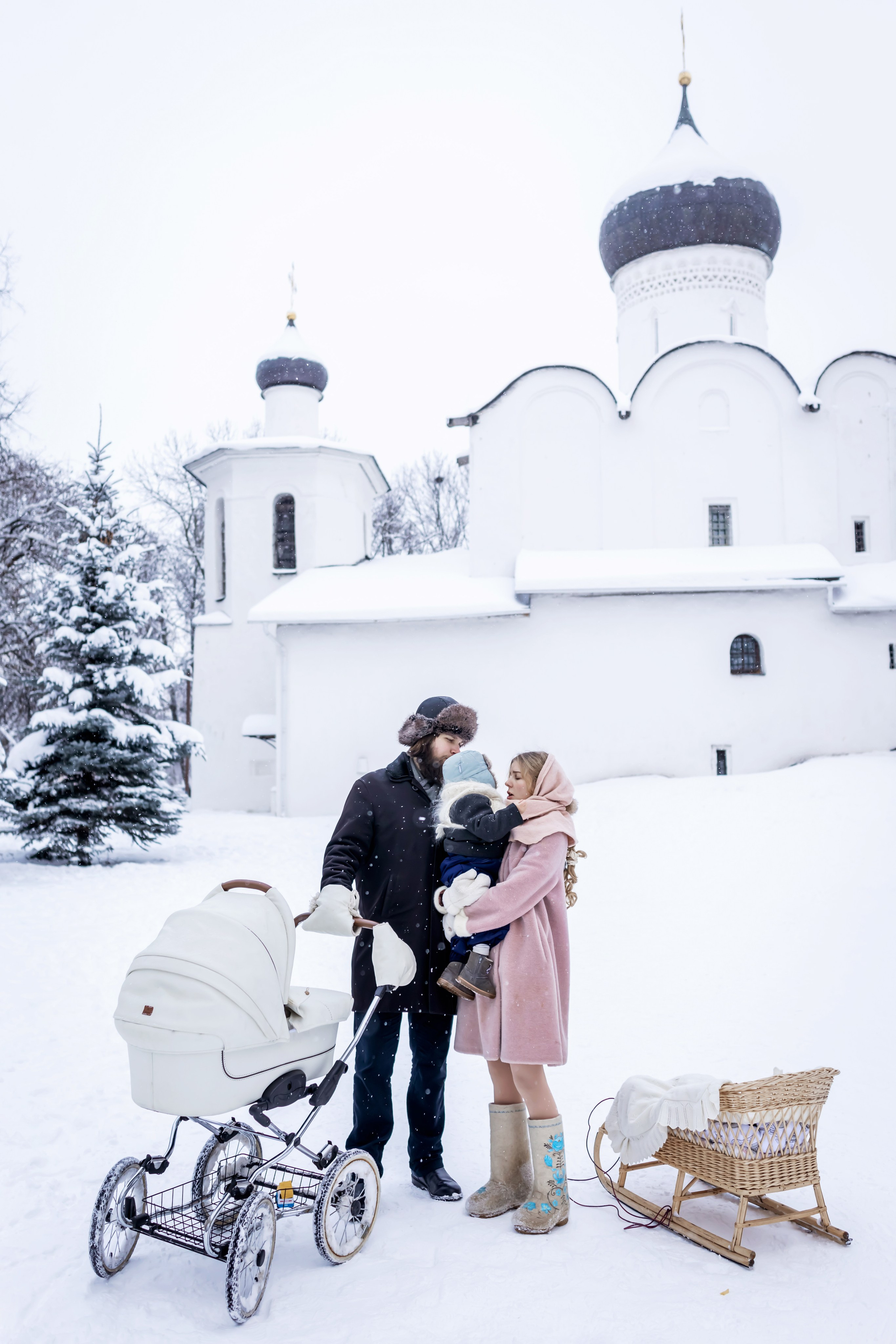 Семейная. Фотограф на крещении и венчании Елена Плинер, Псков и Псковская область