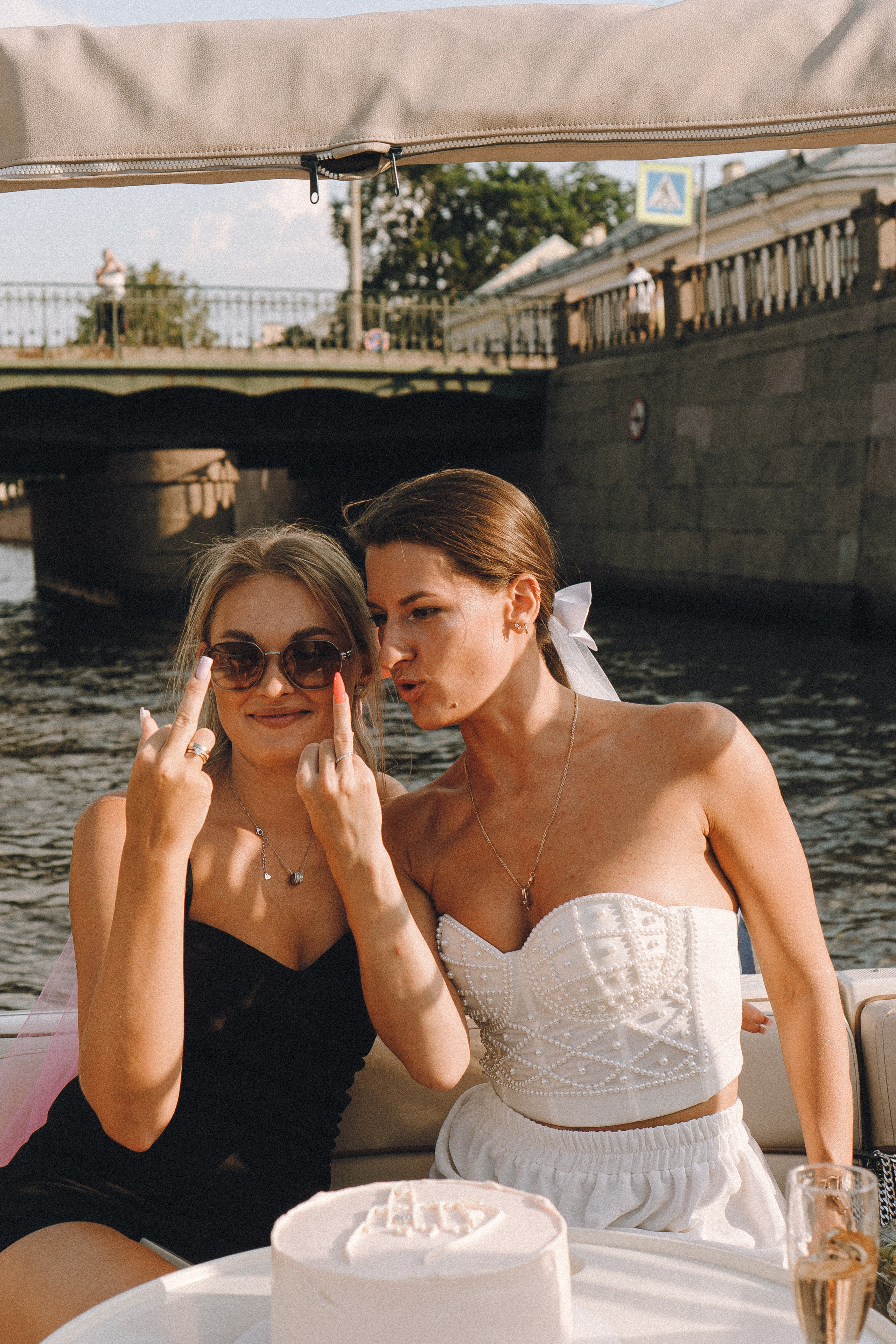 ДЕВИЧНИК НА КАТЕРЕ. Профессиональный фотограф, Санкт-Петербург — Виктория Богомолова