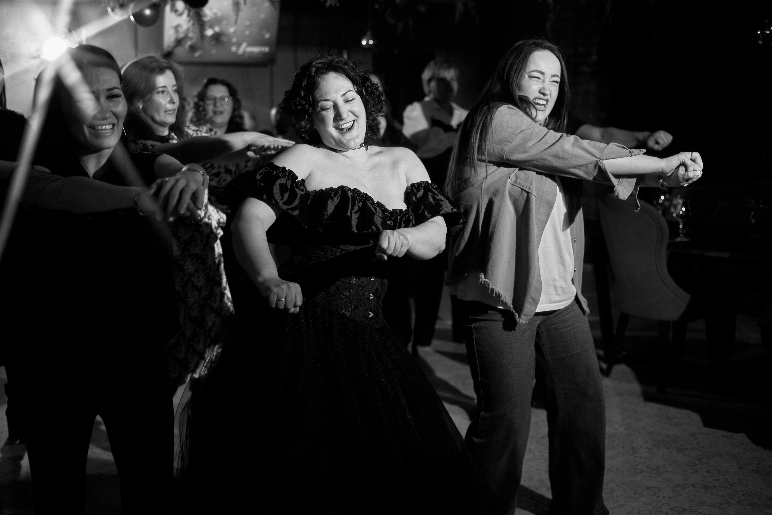 MAXIM & DAMIR | FOREST BAR | 8 МАРТА! 2-й вечер. Главная