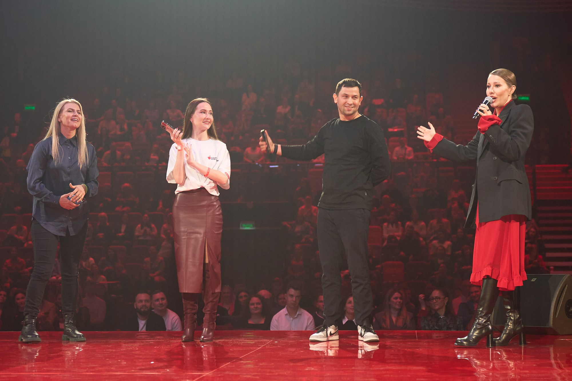 Репортаж Alfaconfa. Портретный и fashion фотограф в Москве Игорь Малышев