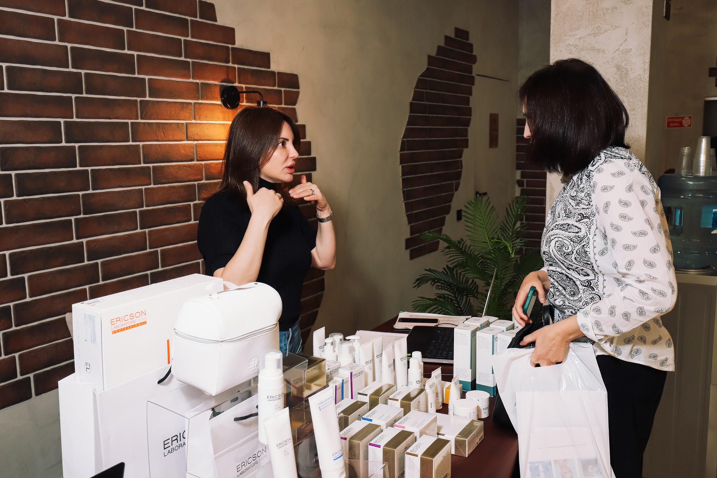 Бьюти конференция Ericson. Репортажный и fashion фотограф в Москве Сергей Бардин