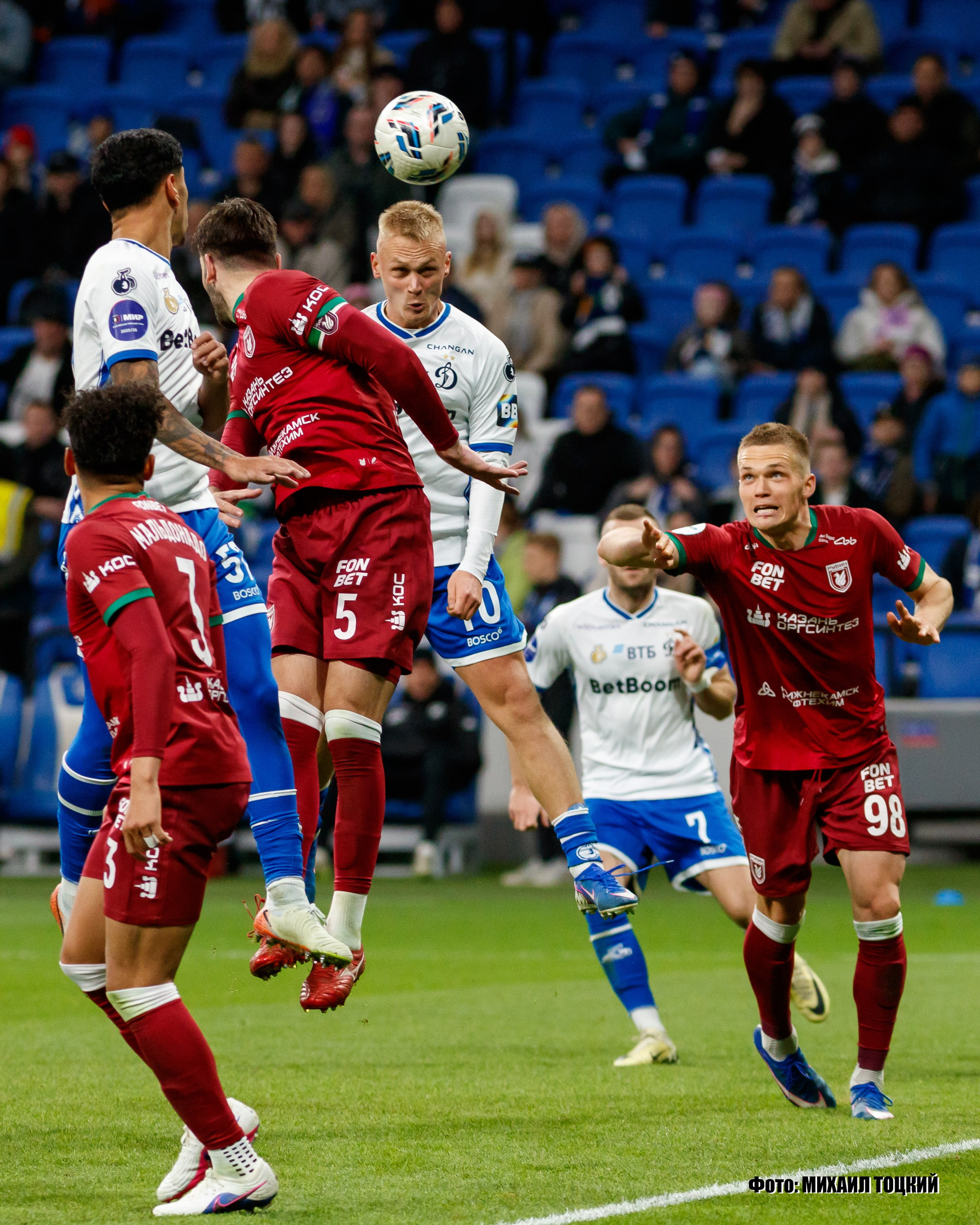 Фоторепортаж. РПЛ 26 тур. Динамо — Рубин. Михаил Тоцкий портретный и репортажный фотограф в Москве