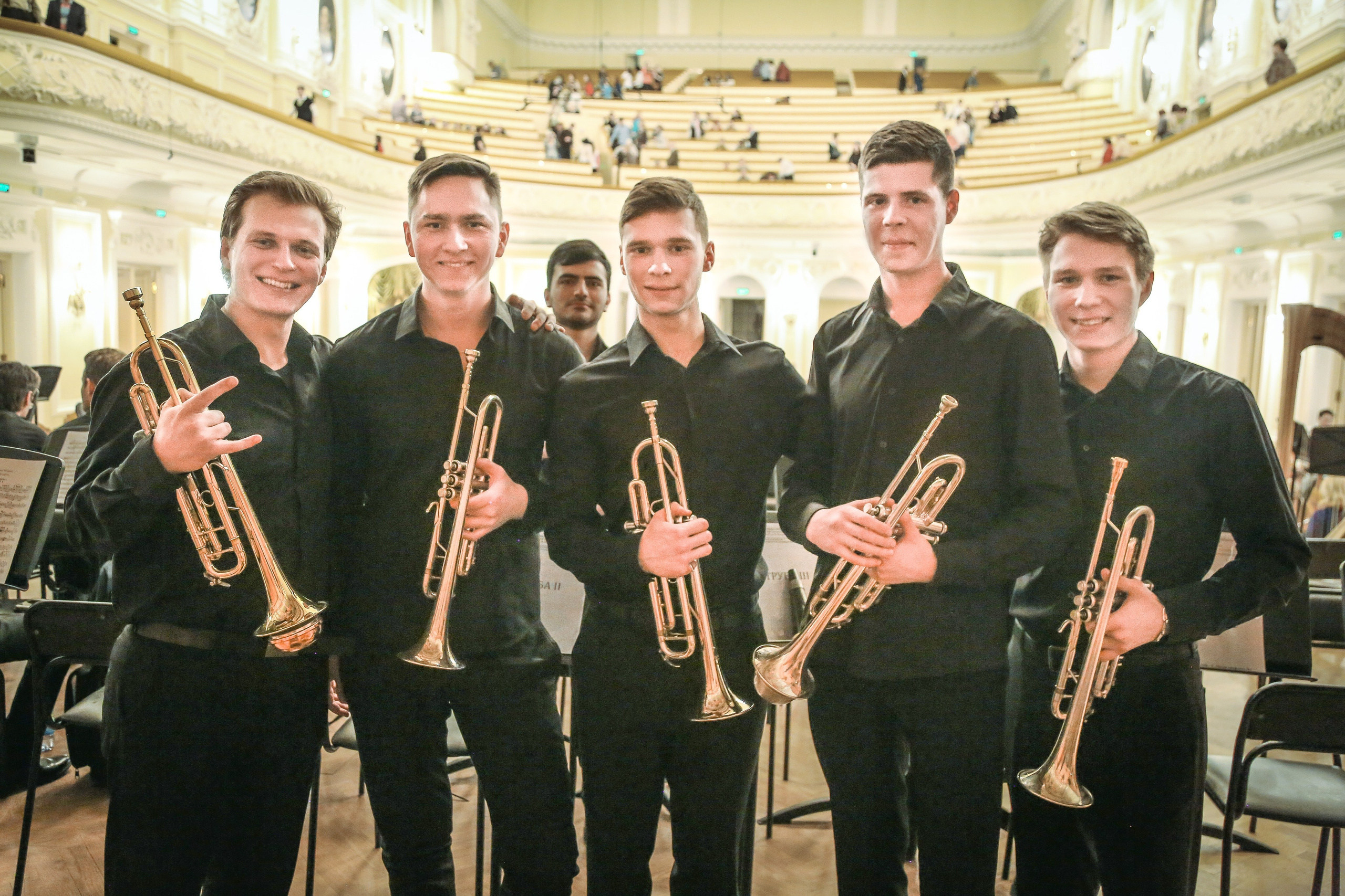 Битва титанов в Московской консерватории. Дарья Письменюк / Darya Leitstern — фотограф, музыкант, журналист, путешественник