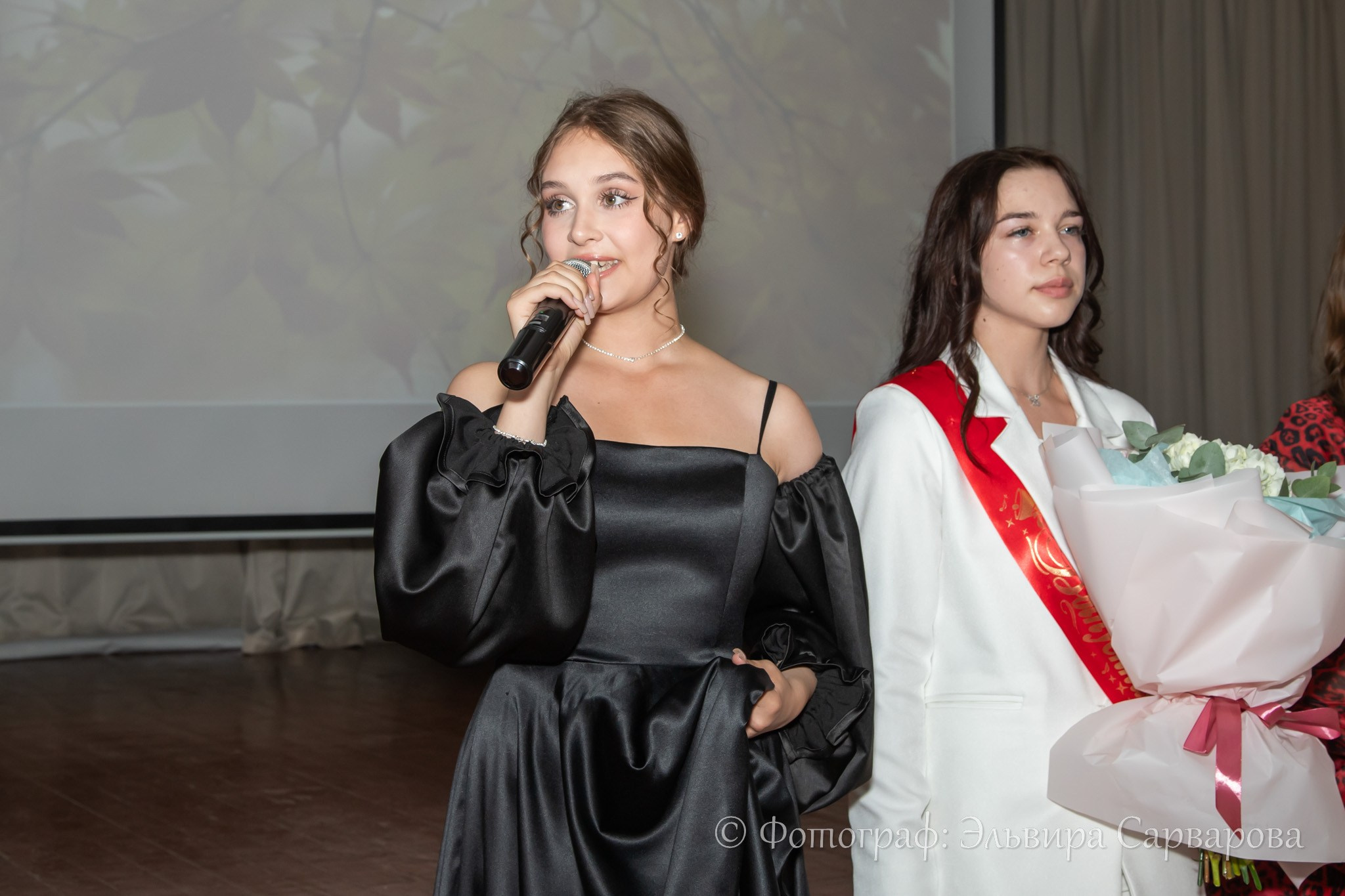 Вручение аттестатов 9 класс. Репортажный Фотограф