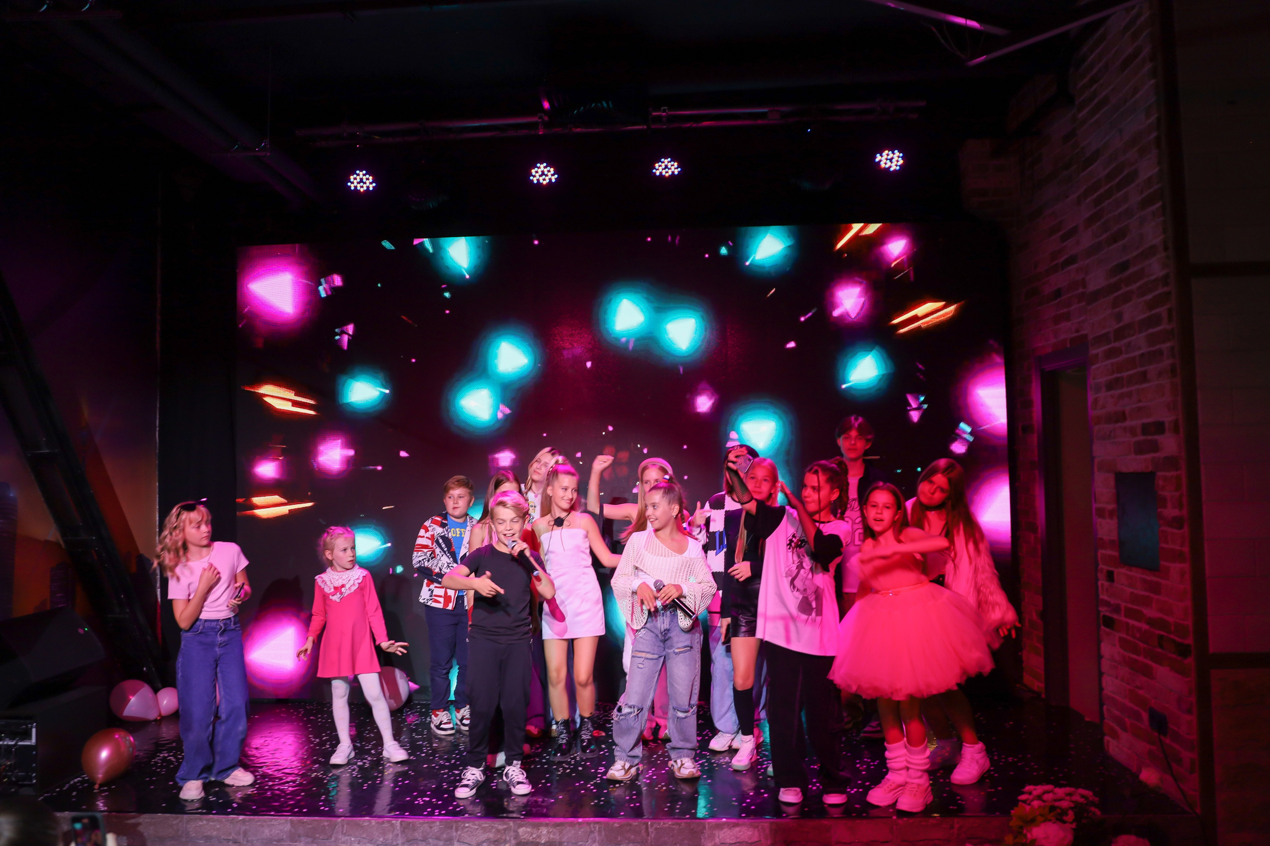 ДЕНЬ РОЖДЕНИЯ ЕВЫ В КРБ. Фотограф мероприятий Ирина Каширина