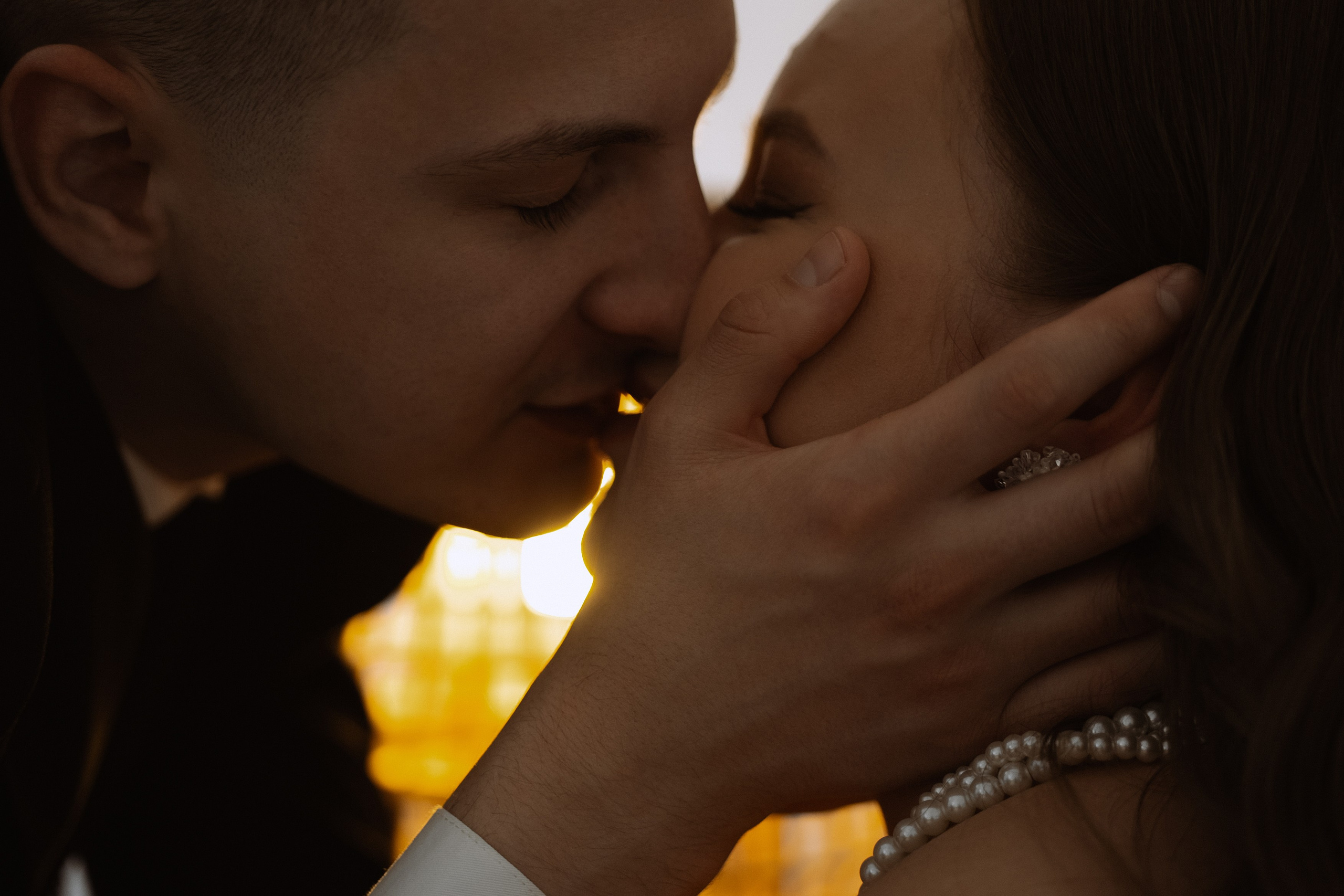 30|08|25. On Emotions агентство