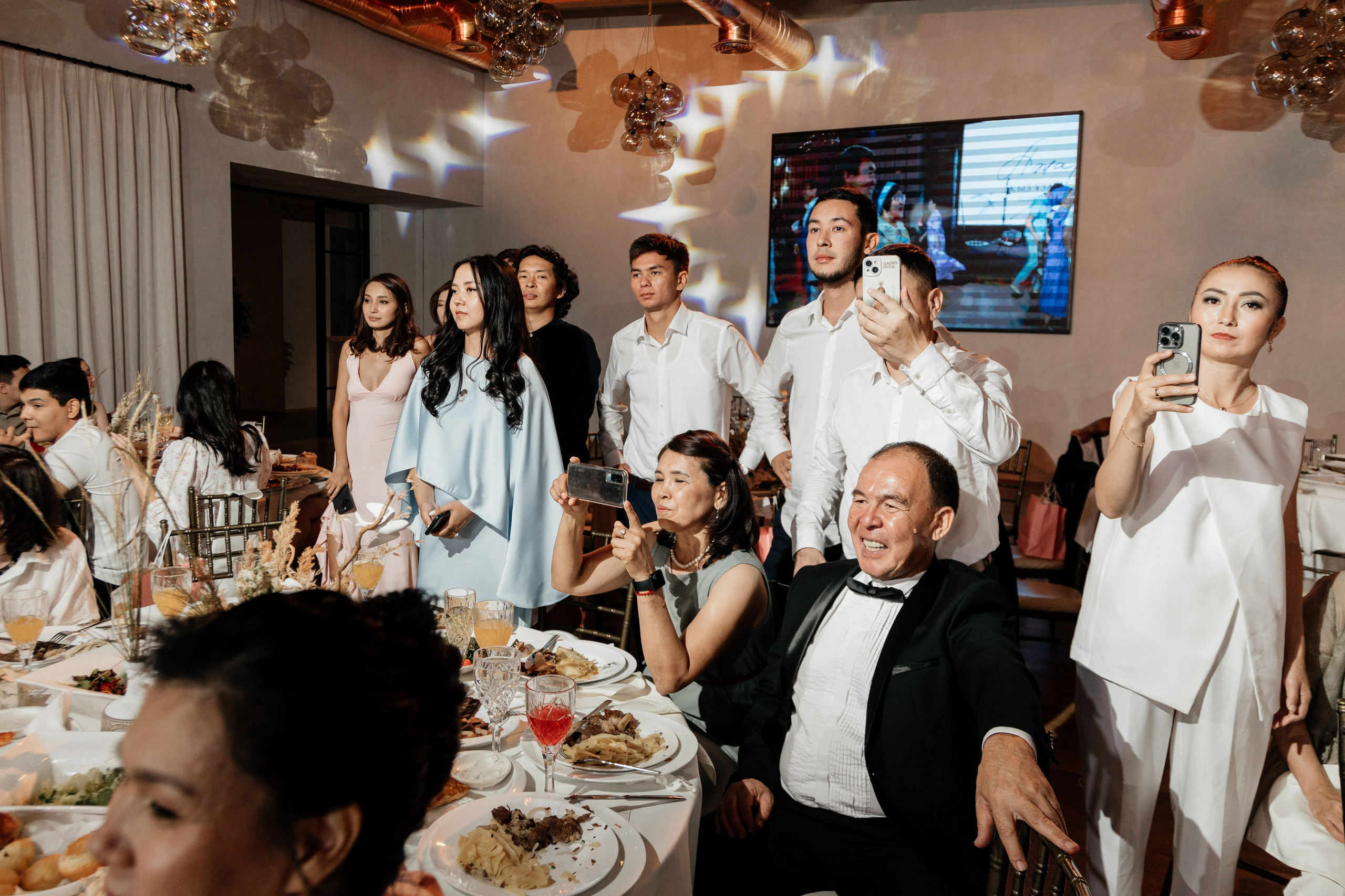 Azhar Uzatu. Свадебный фотограф Алматы