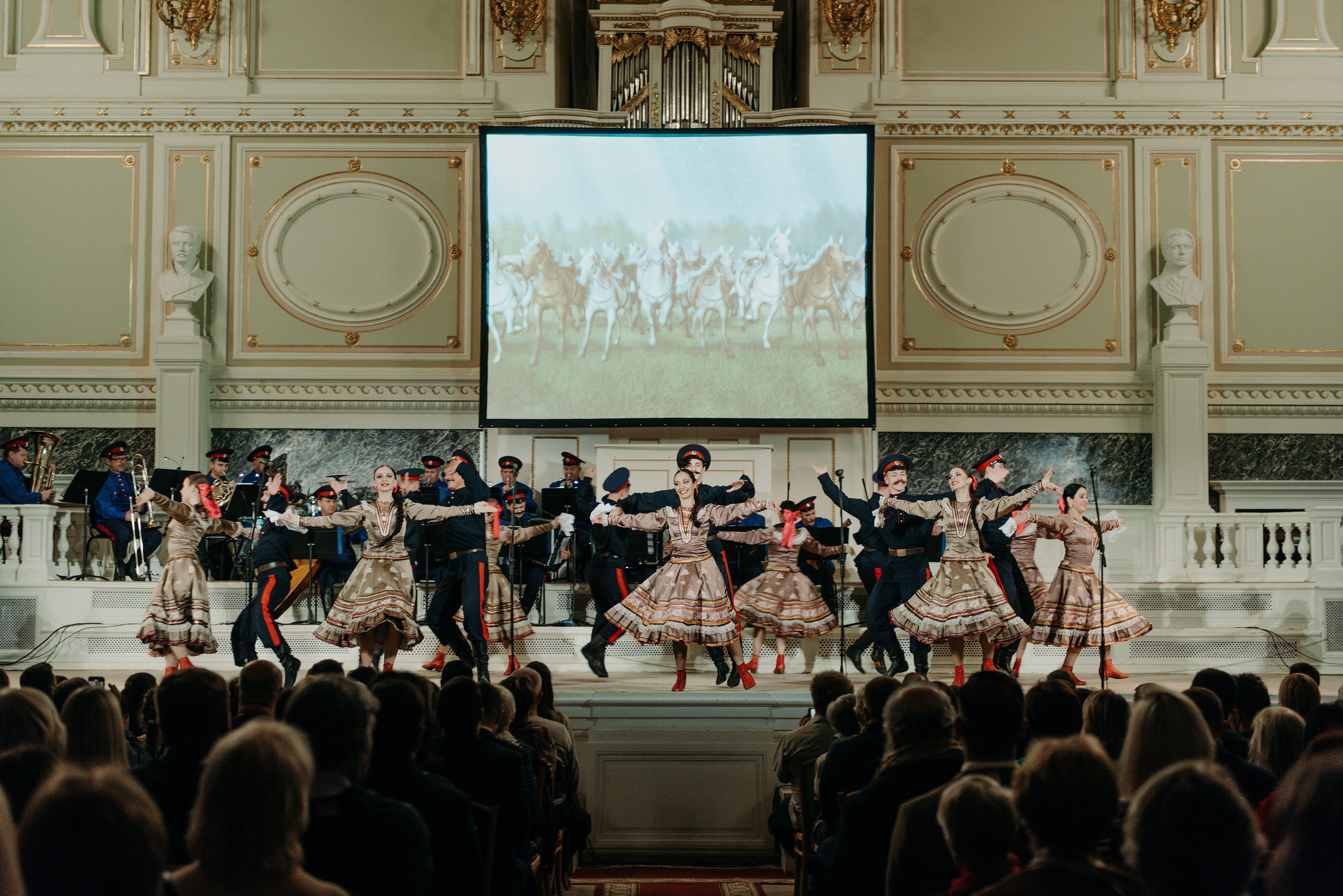 концерт Государственного академического ансамбля песни и пляски Донских казаков им. А. Квасова в Государственной академической капелле, фотограф на концерт, фотограф на мероприятие, контент фотограф