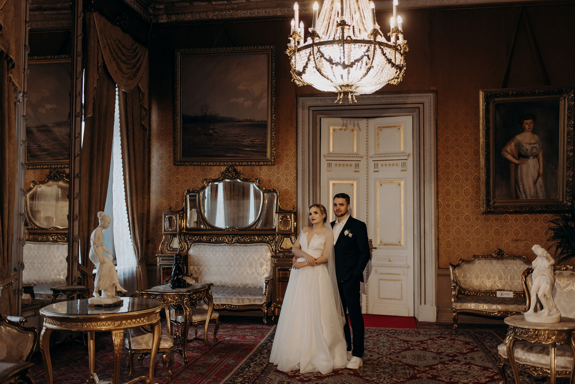 свадебная фотосессия во Дворце Великого князя Владимира Александровича, свадебная фотосессия в доме учёных им. М. Горького