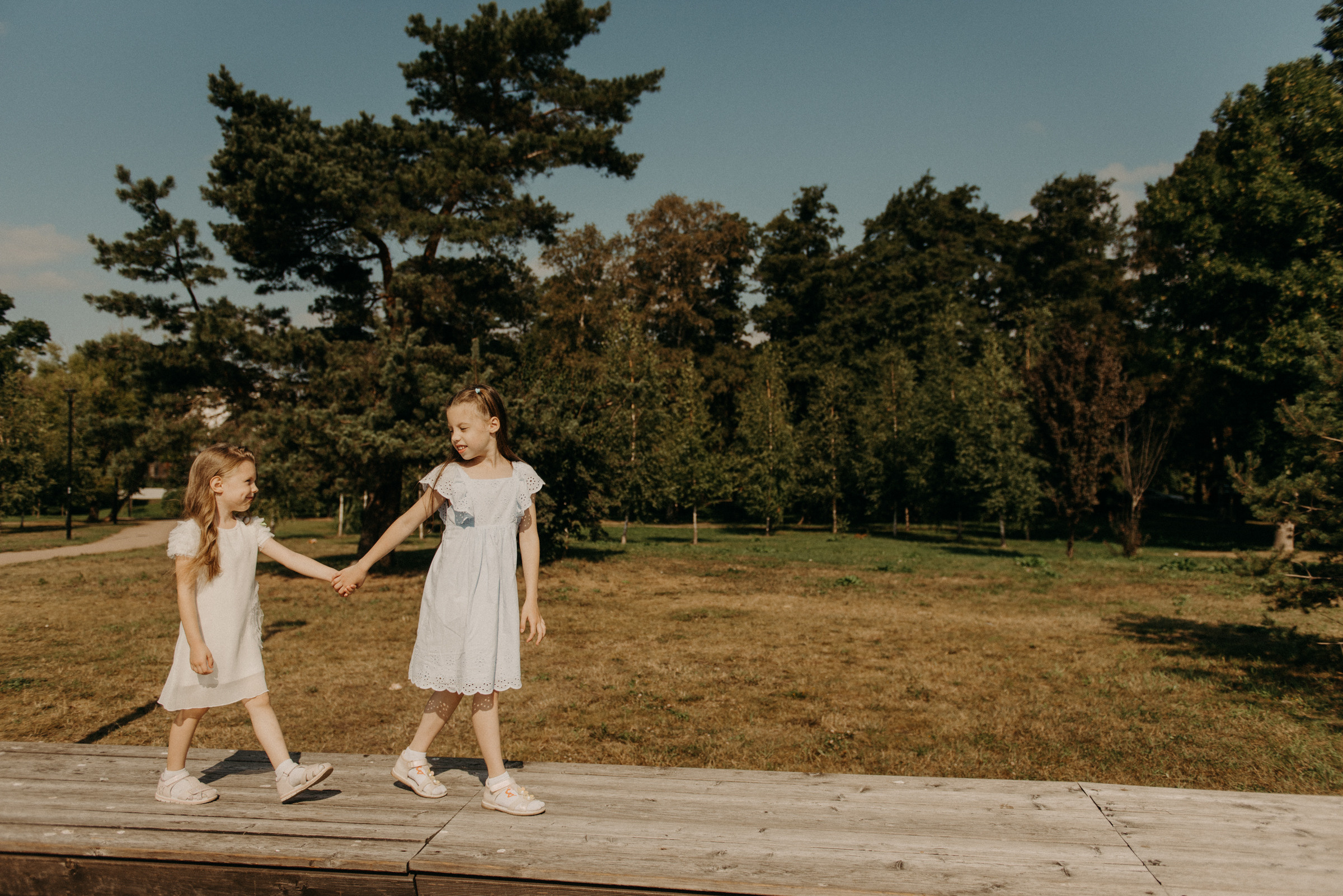 летняя семейная фотосессия на Крестовском острове, семейный фотограф в СПб