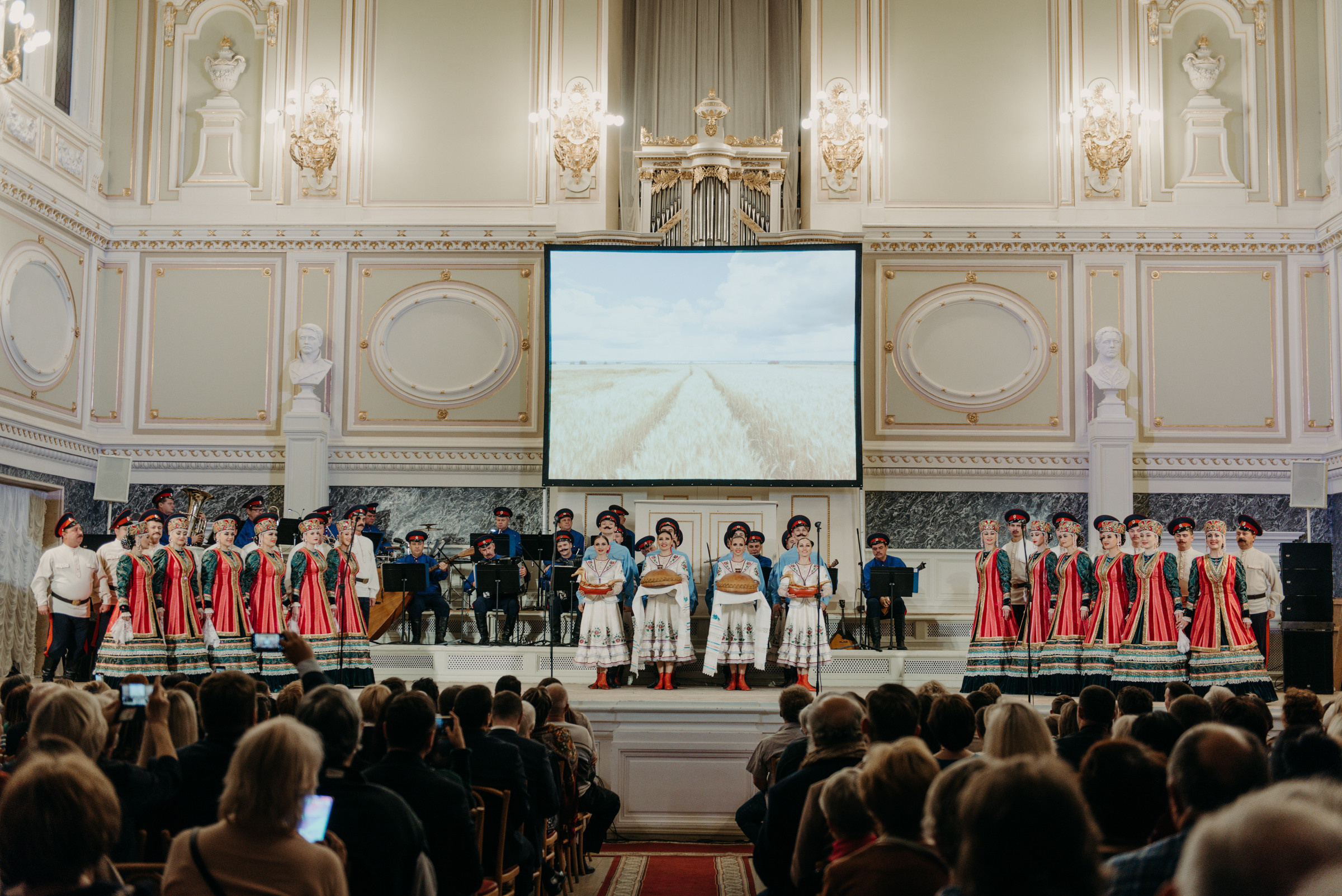 концерт Государственного академического ансамбля песни и пляски Донских казаков им. А. Квасова в Государственной академической капелле, фотограф на концерт, фотограф на мероприятие, контент фотограф