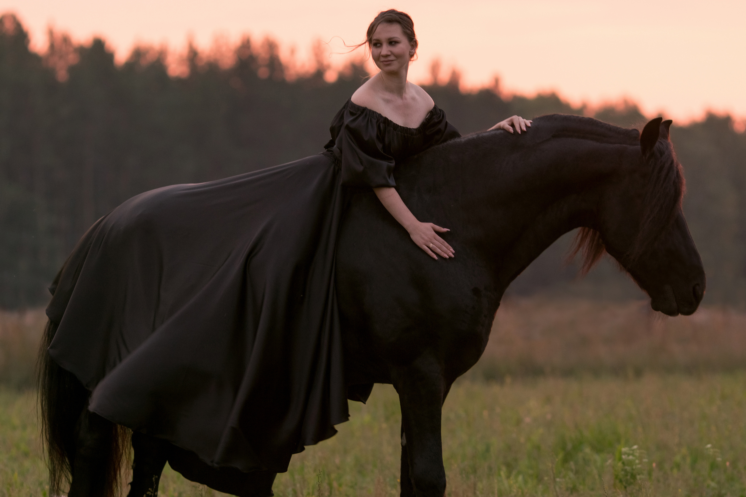 Фотосессия на закате с фризом