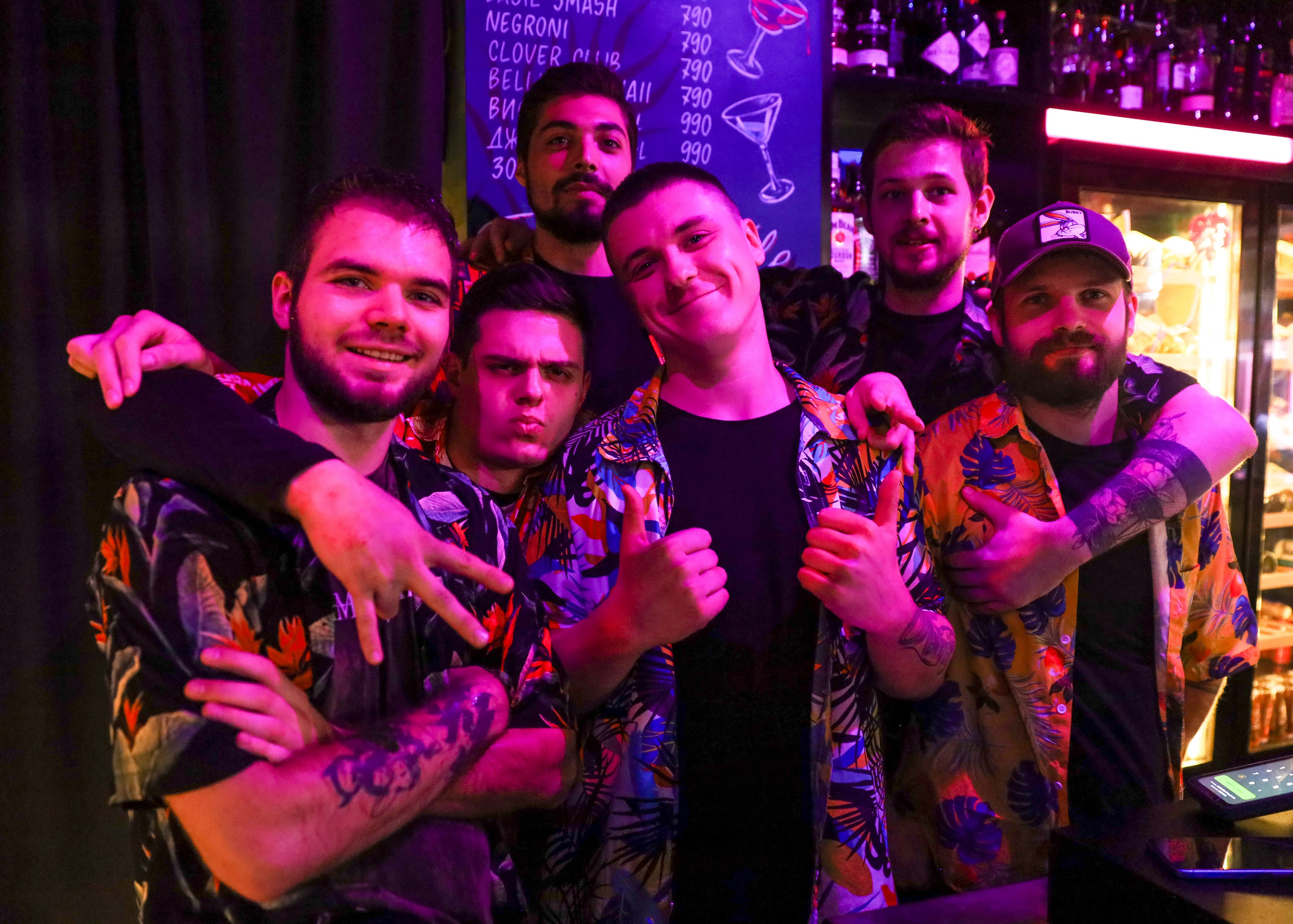 Вечеринки ALOHA BAR. Фотограф мероприятий Ирина Каширина