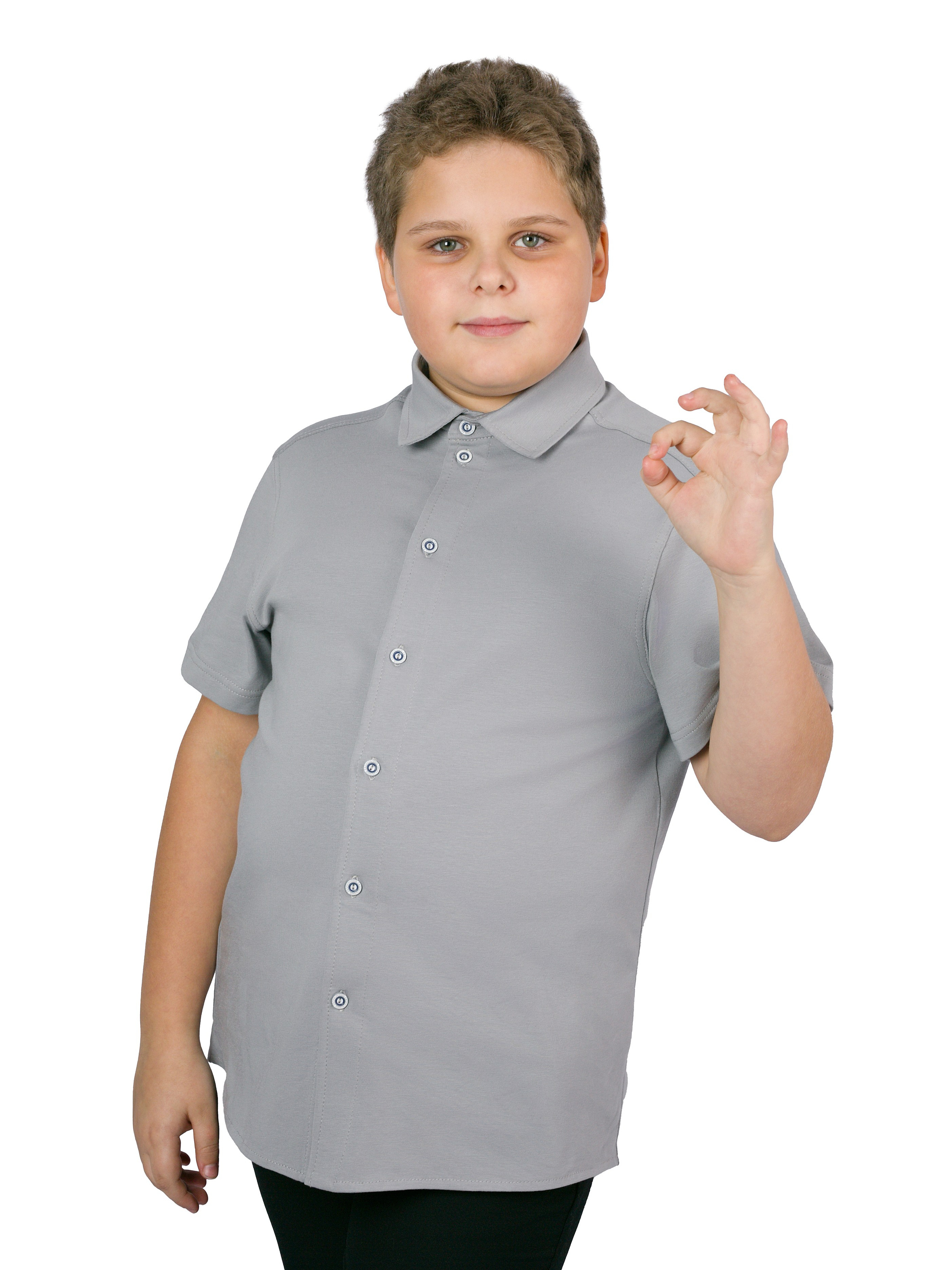 Детская одежда на белом фоне для wildberries, с моделью. Предметная, рекламная фотосъёмка в Орле. Предметный фотограф в Орле