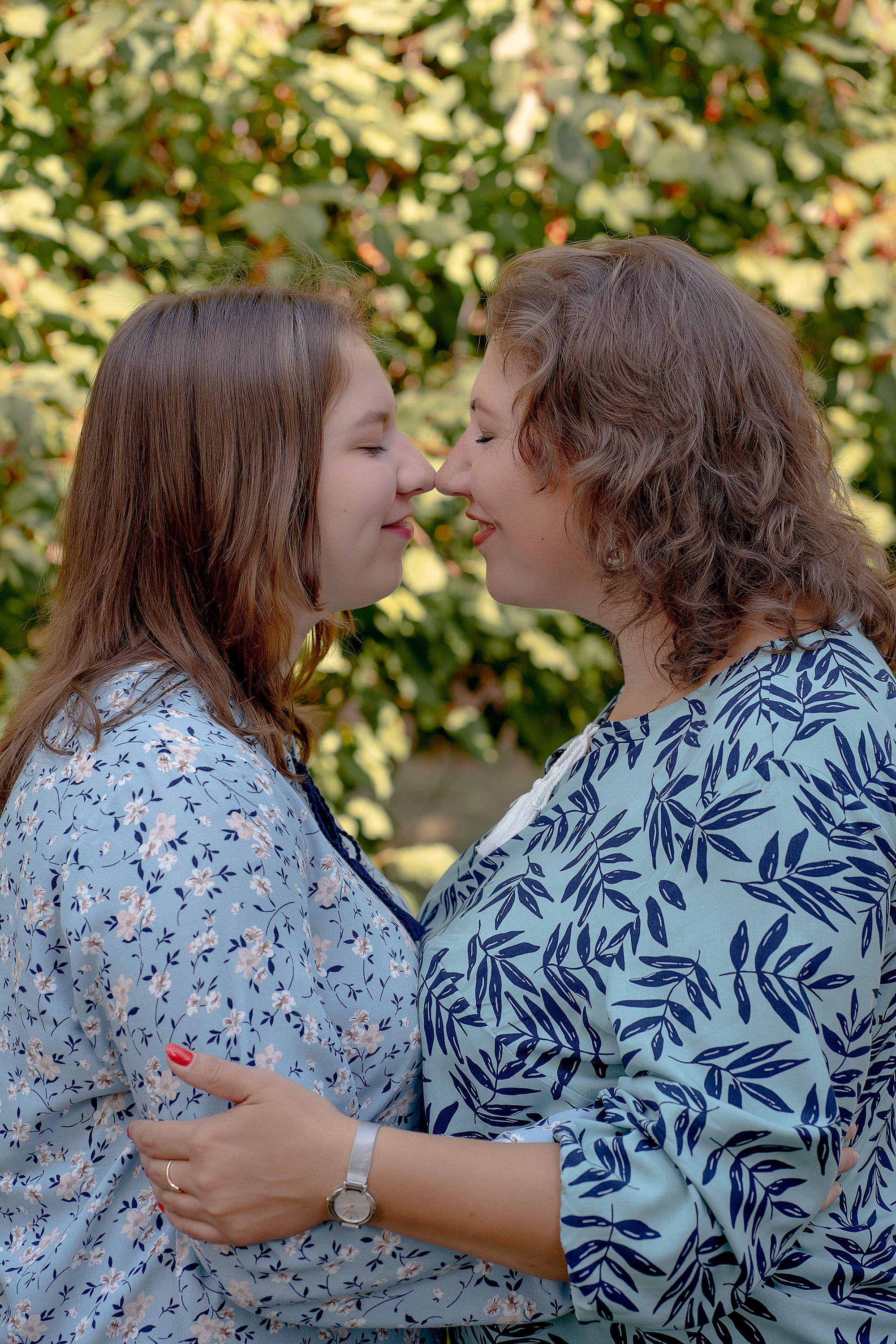 Фотопрогулка Ирина и Ксюша. Свадебный фотограф в Тюмени Юлия Панова