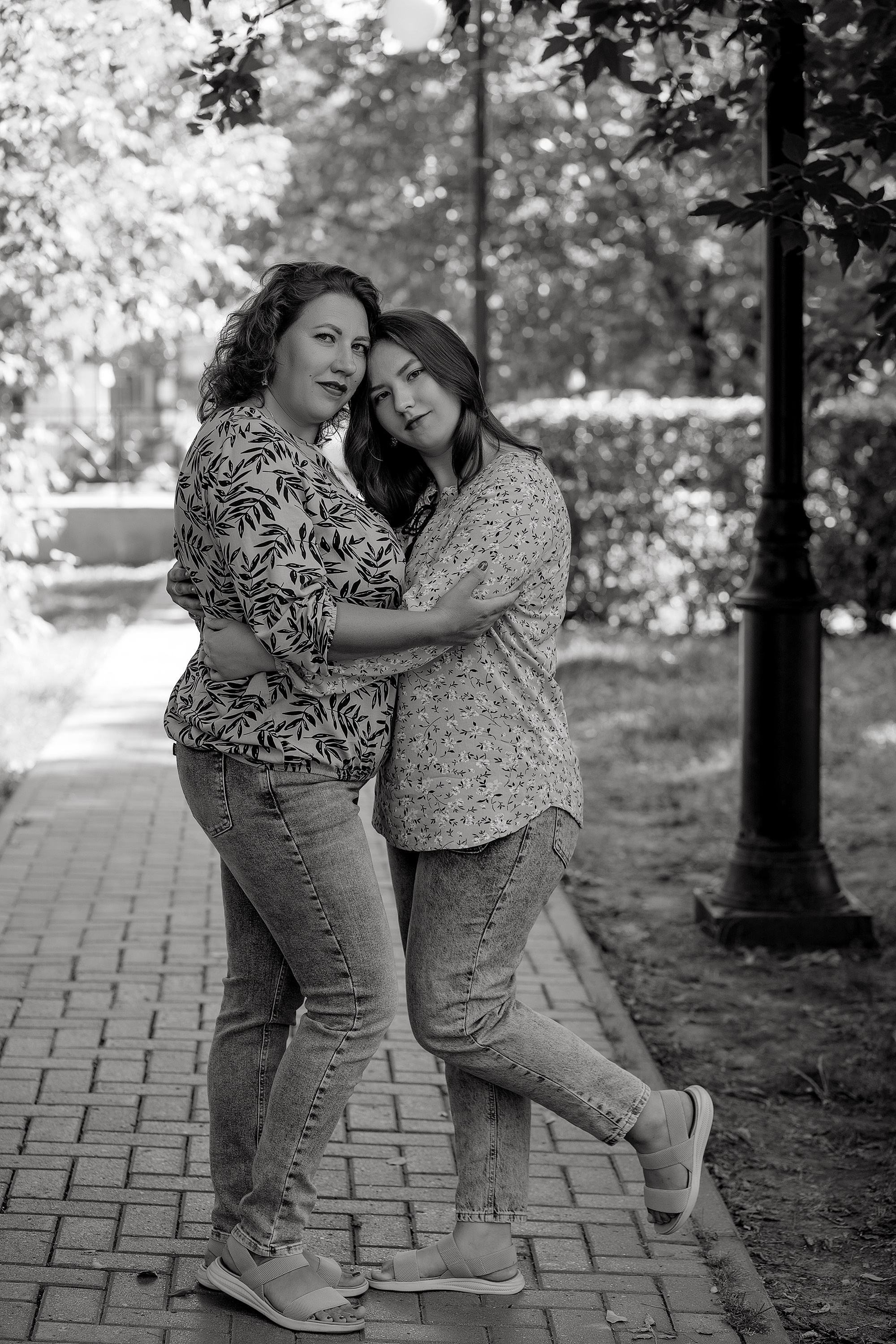 Фотопрогулка Ирина и Ксюша. Свадебный фотограф в Тюмени Юлия Панова